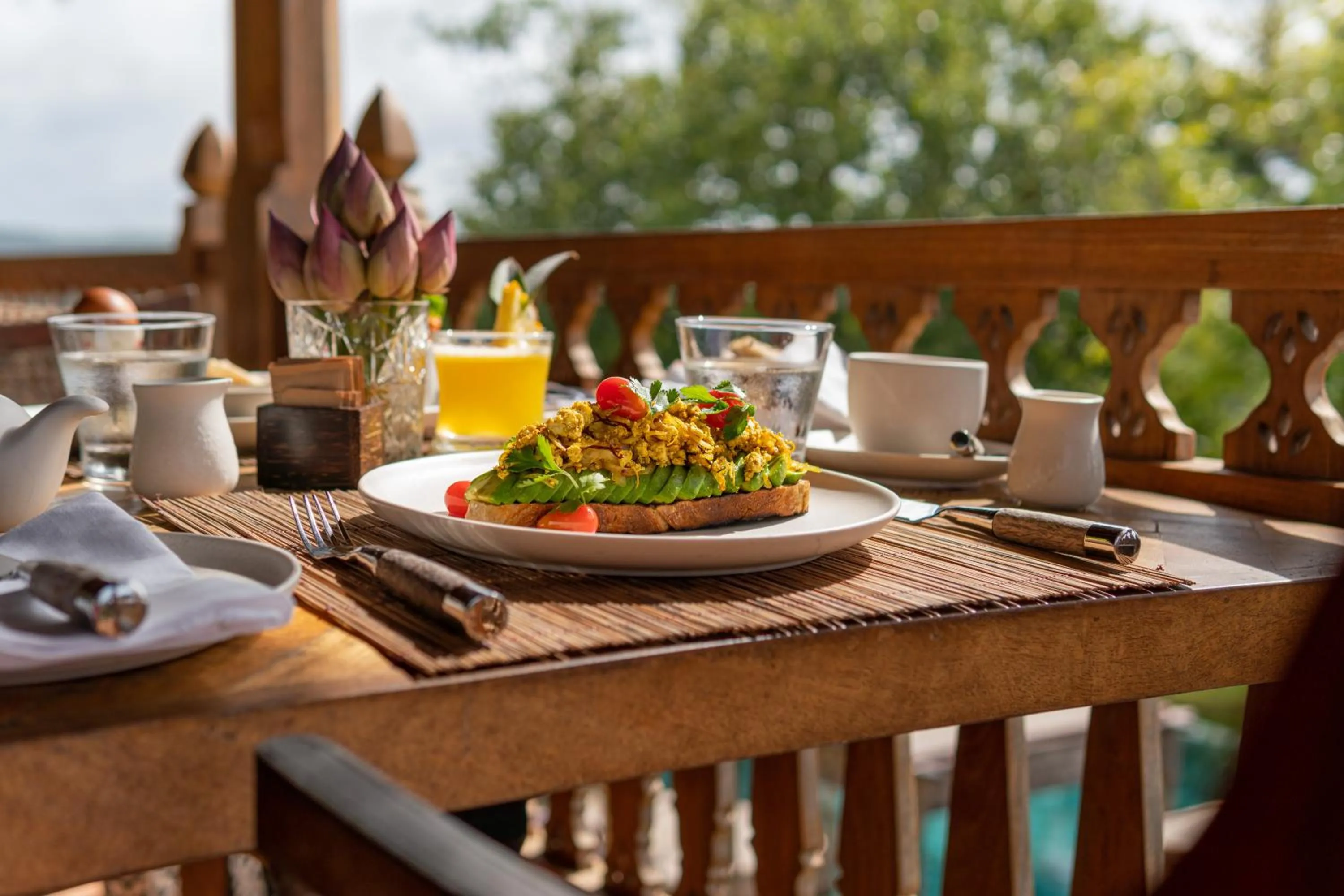 Restaurant/places to eat in Malabar Hill