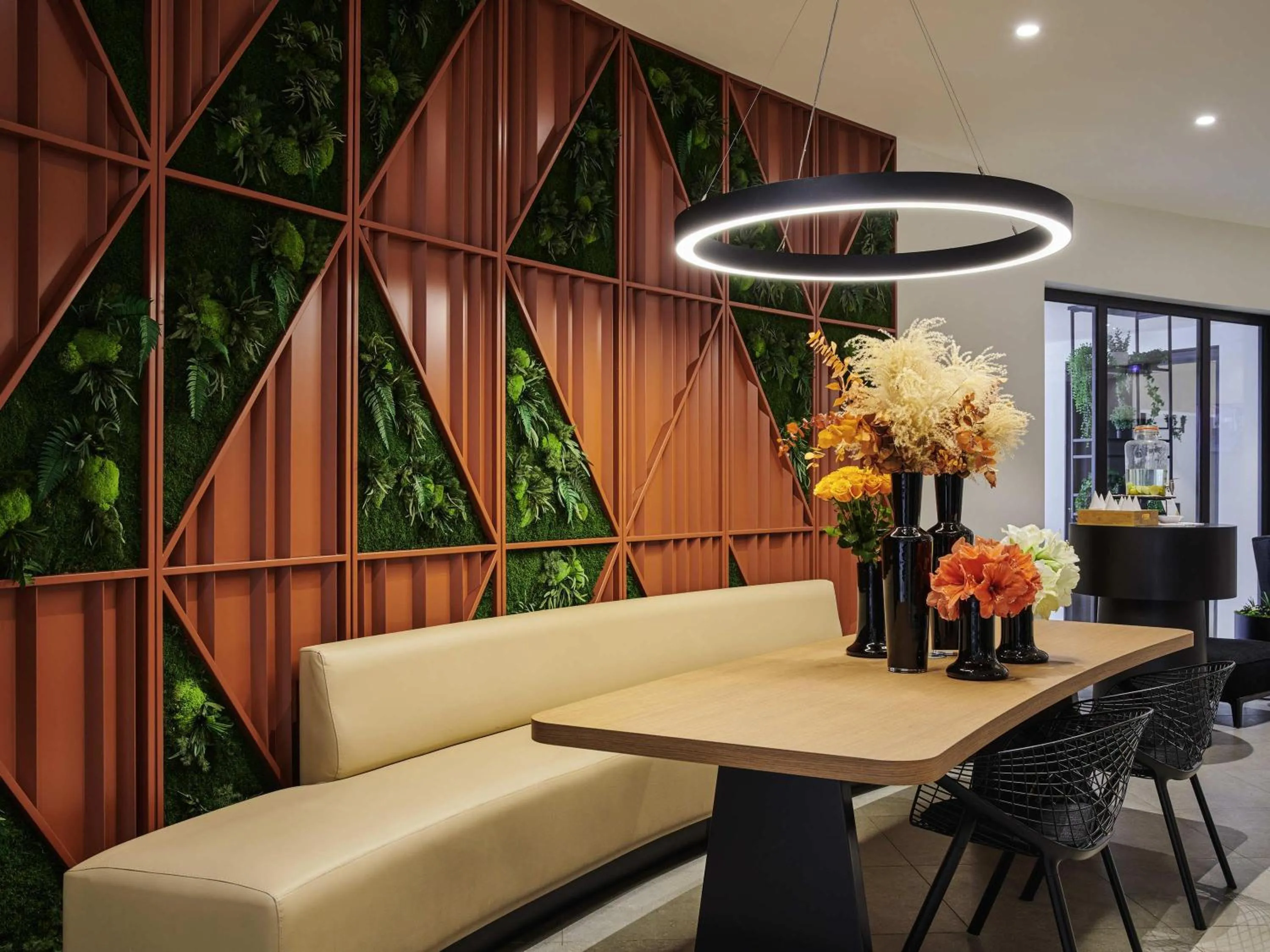 Business facilities in Mercure Paris La Défense