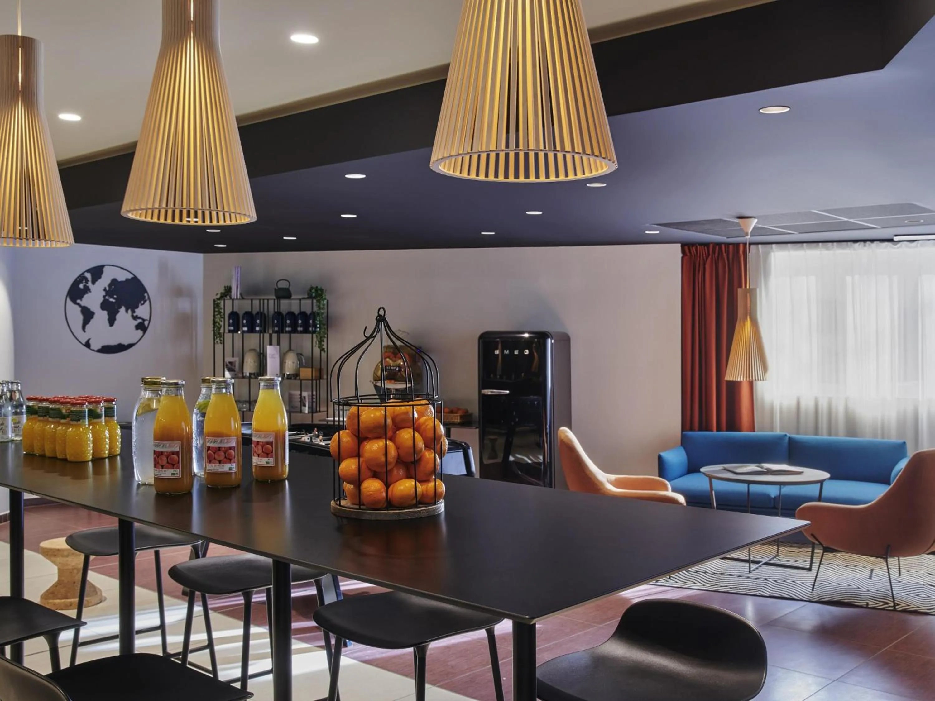 Meeting/conference room in Mercure Paris La Défense