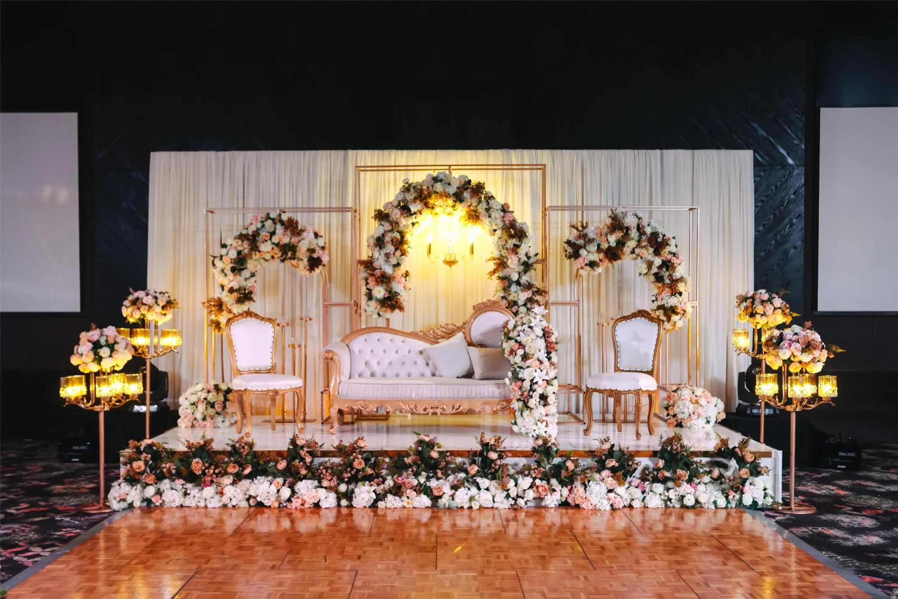 wedding in Radisson Blu Hotel, Dubai Canal View