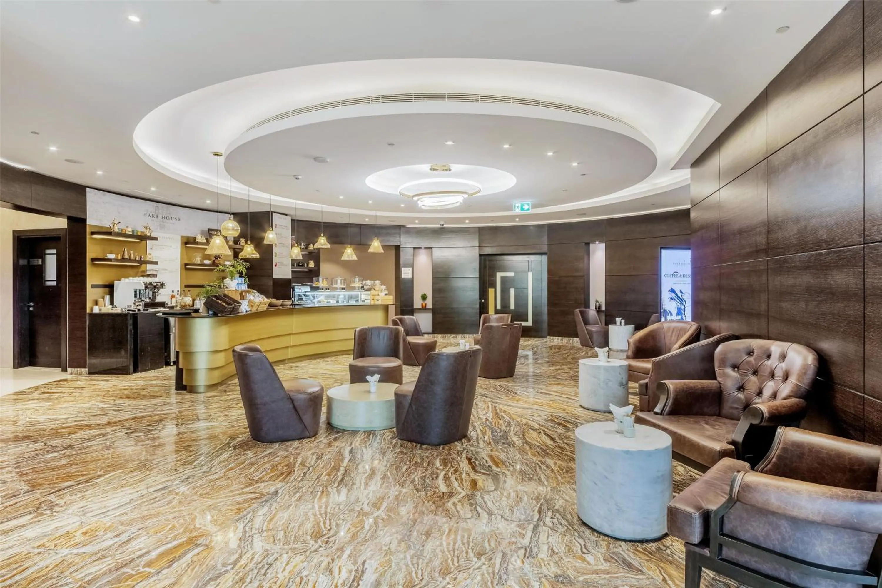 Lounge or bar in Radisson Blu Hotel, Dubai Canal View