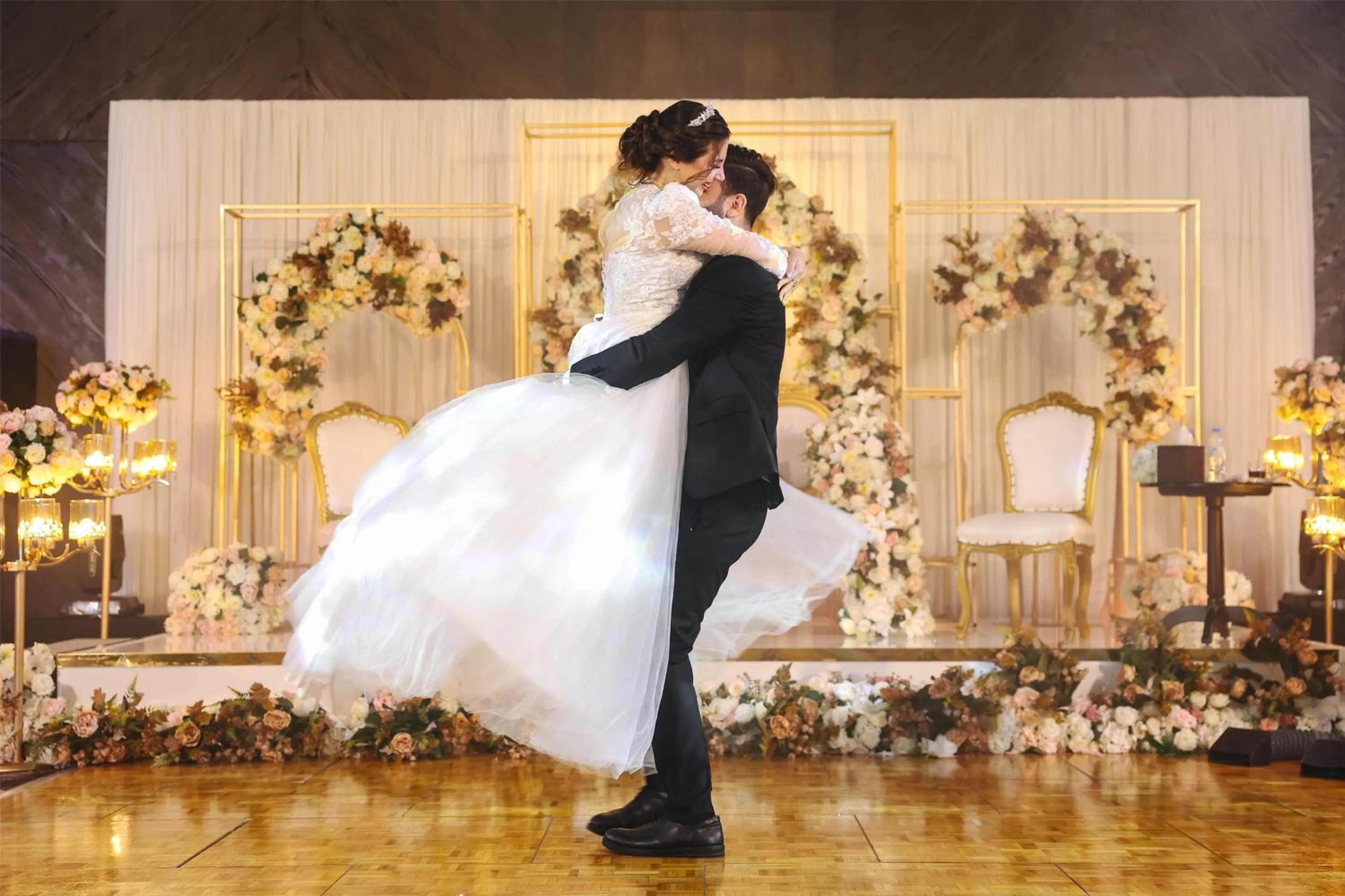 wedding in Radisson Blu Hotel, Dubai Canal View