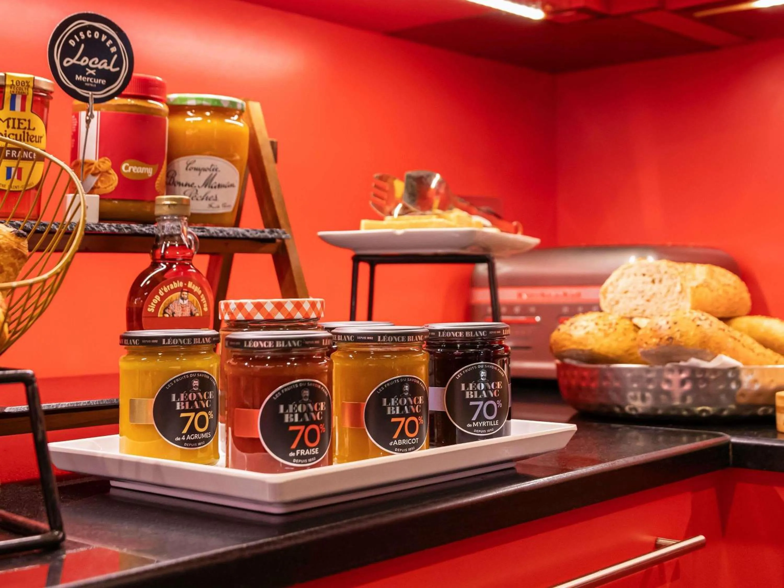 Breakfast in Mercure Lille Centre Grand Place