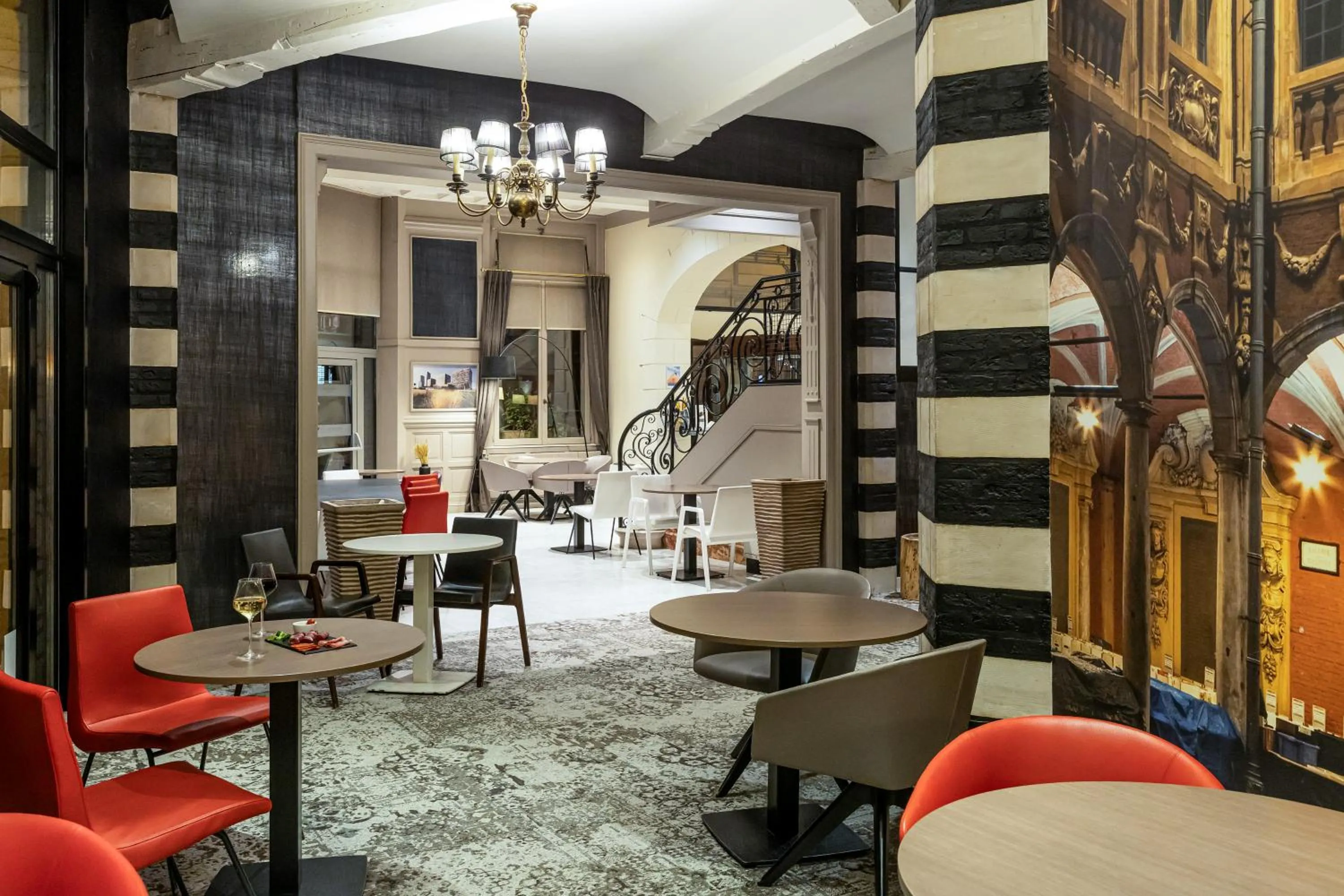 Breakfast in Mercure Lille Centre Grand Place