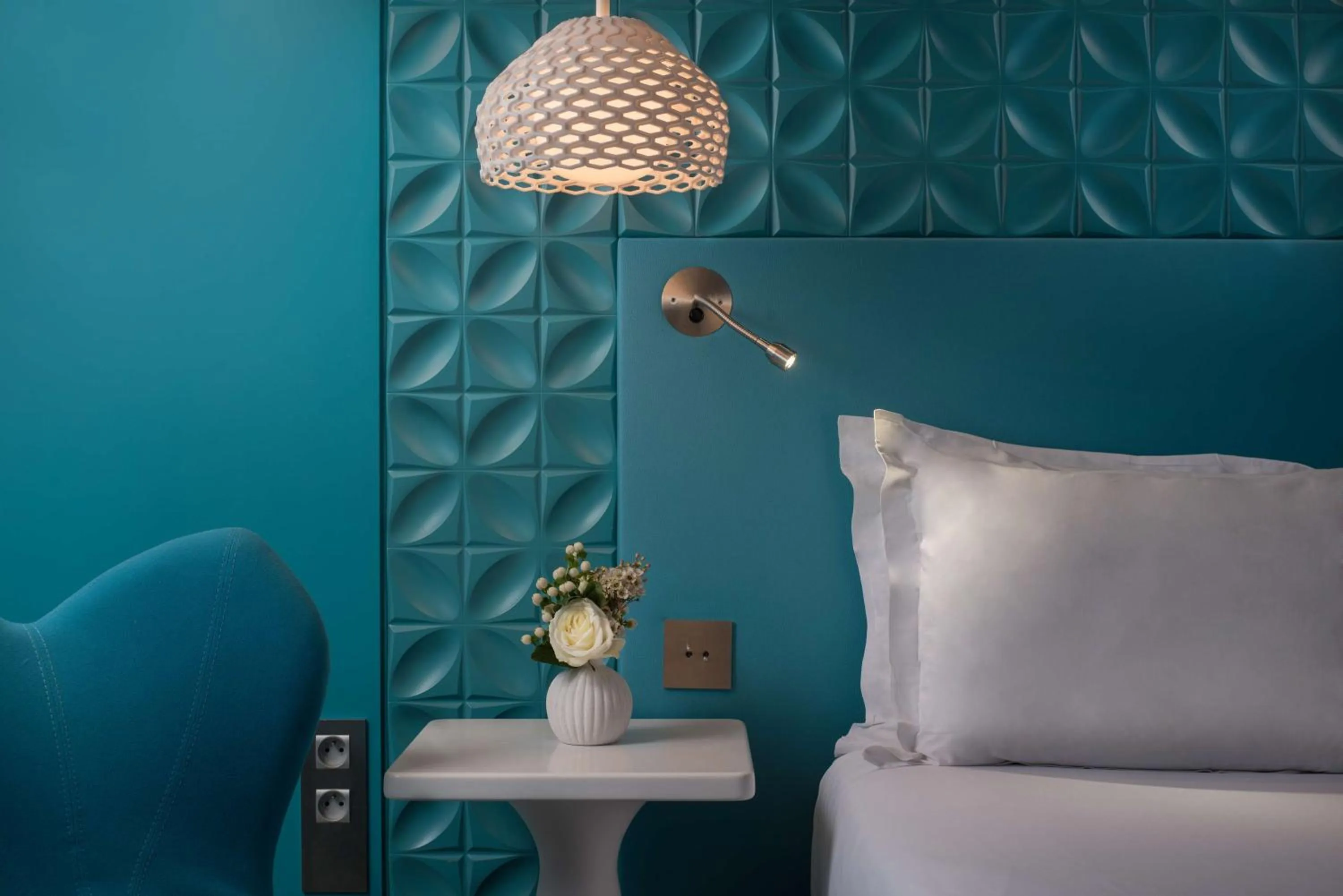 Bedroom, Bed in Holiday Inn Paris Gare de l'Est, an IHG Hotel