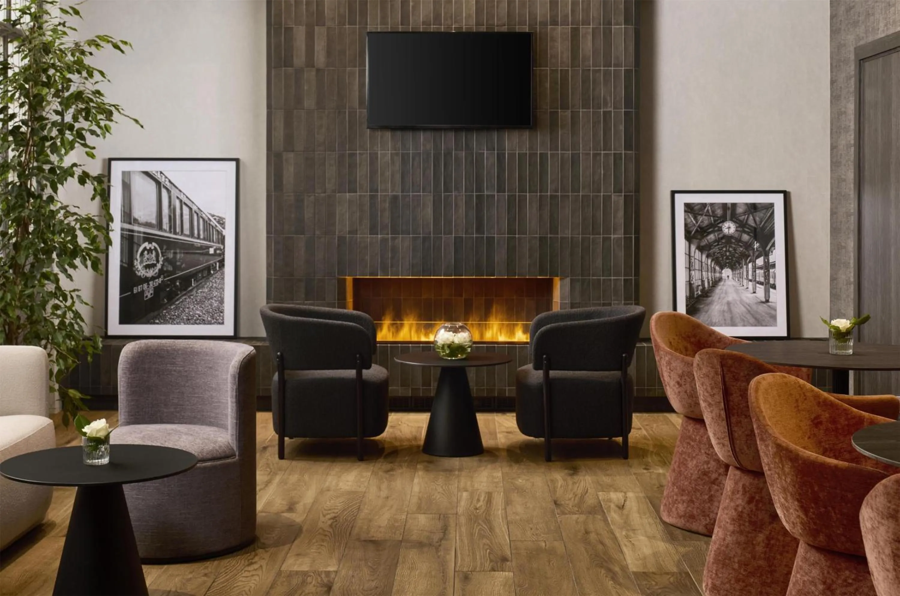 Lounge or bar in NH Paris Gare de l'Est