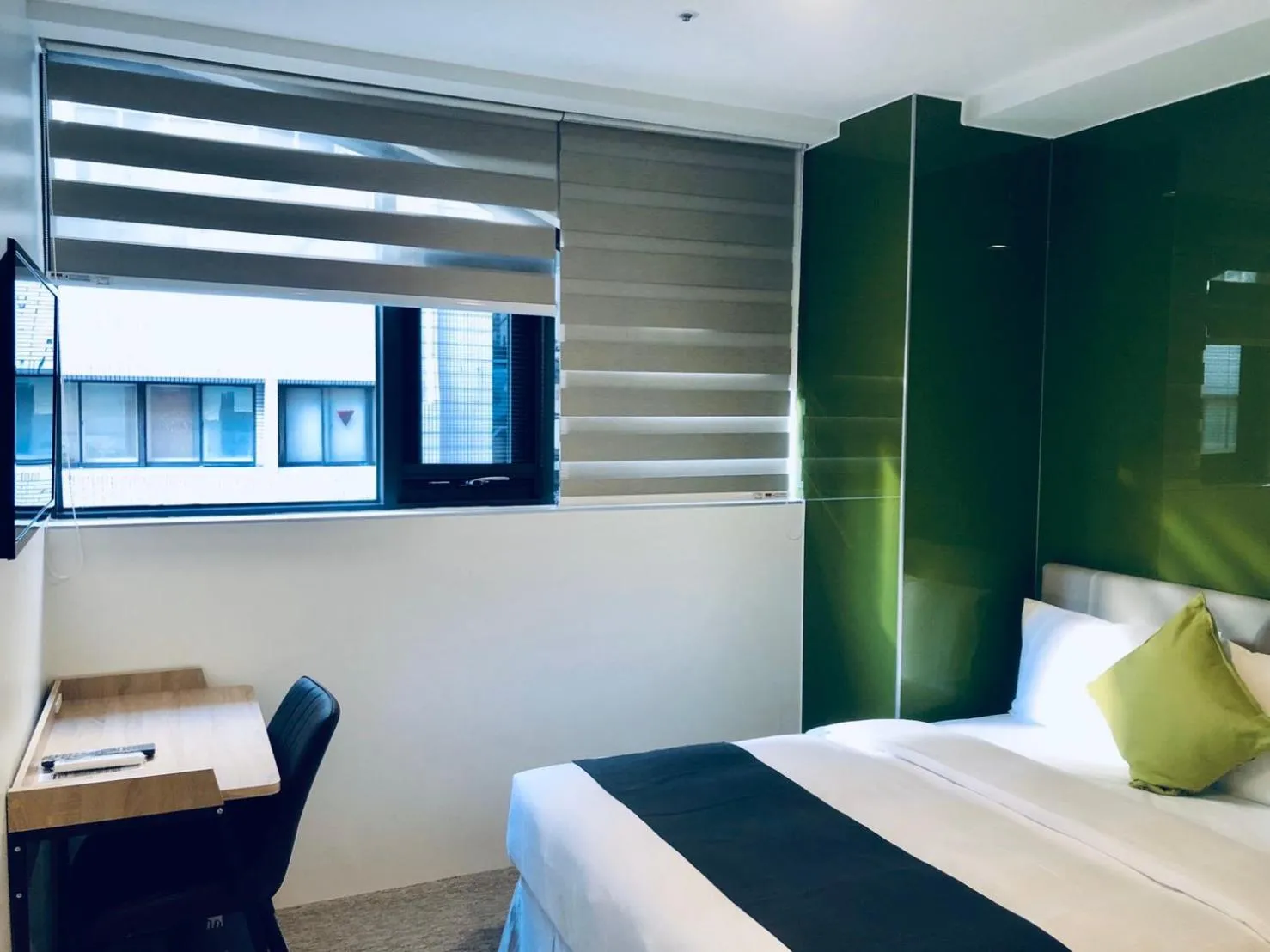 Bed in T.O. Hotel - Taipei station