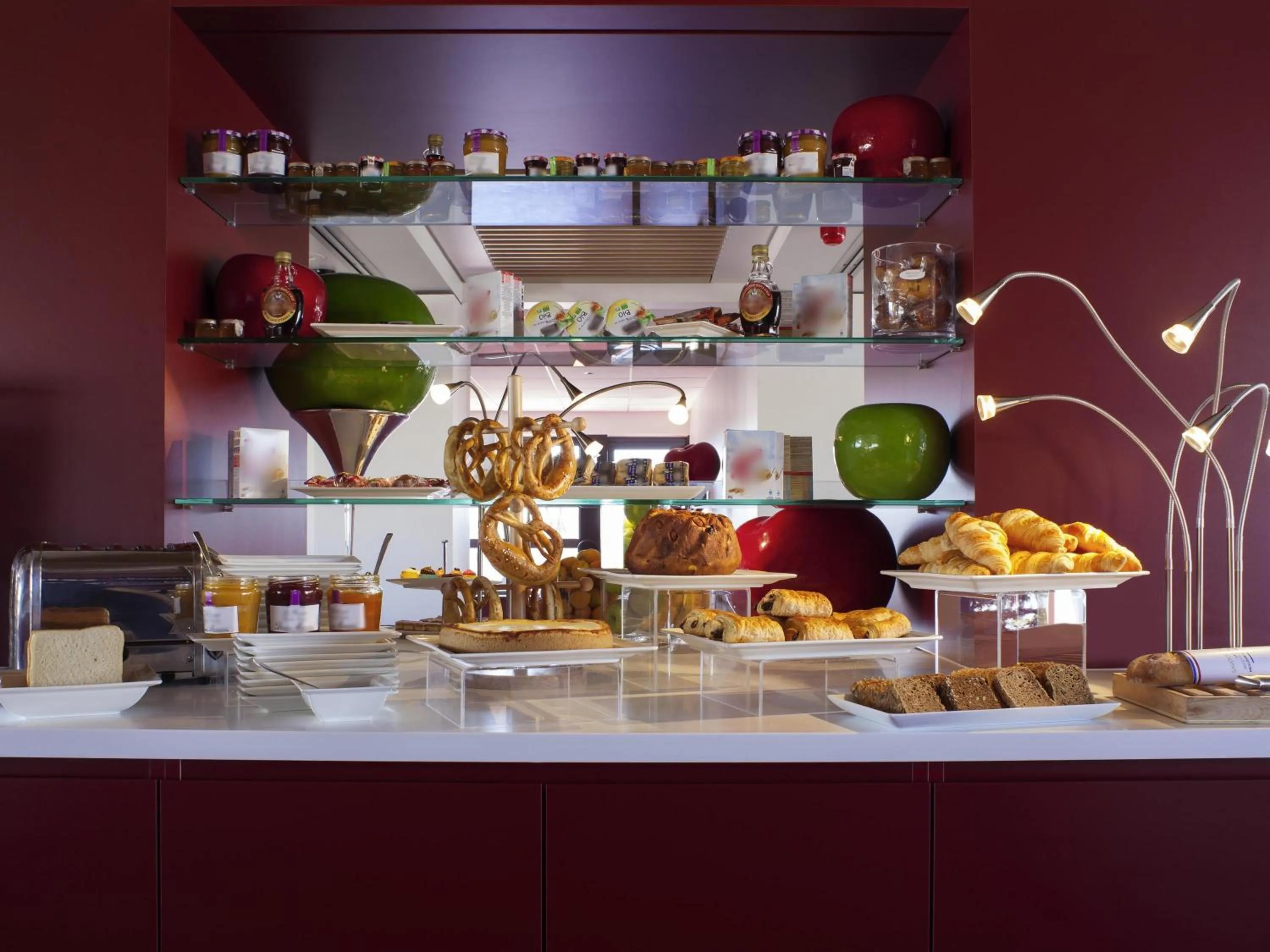 Breakfast in Mercure Strasbourg Centre