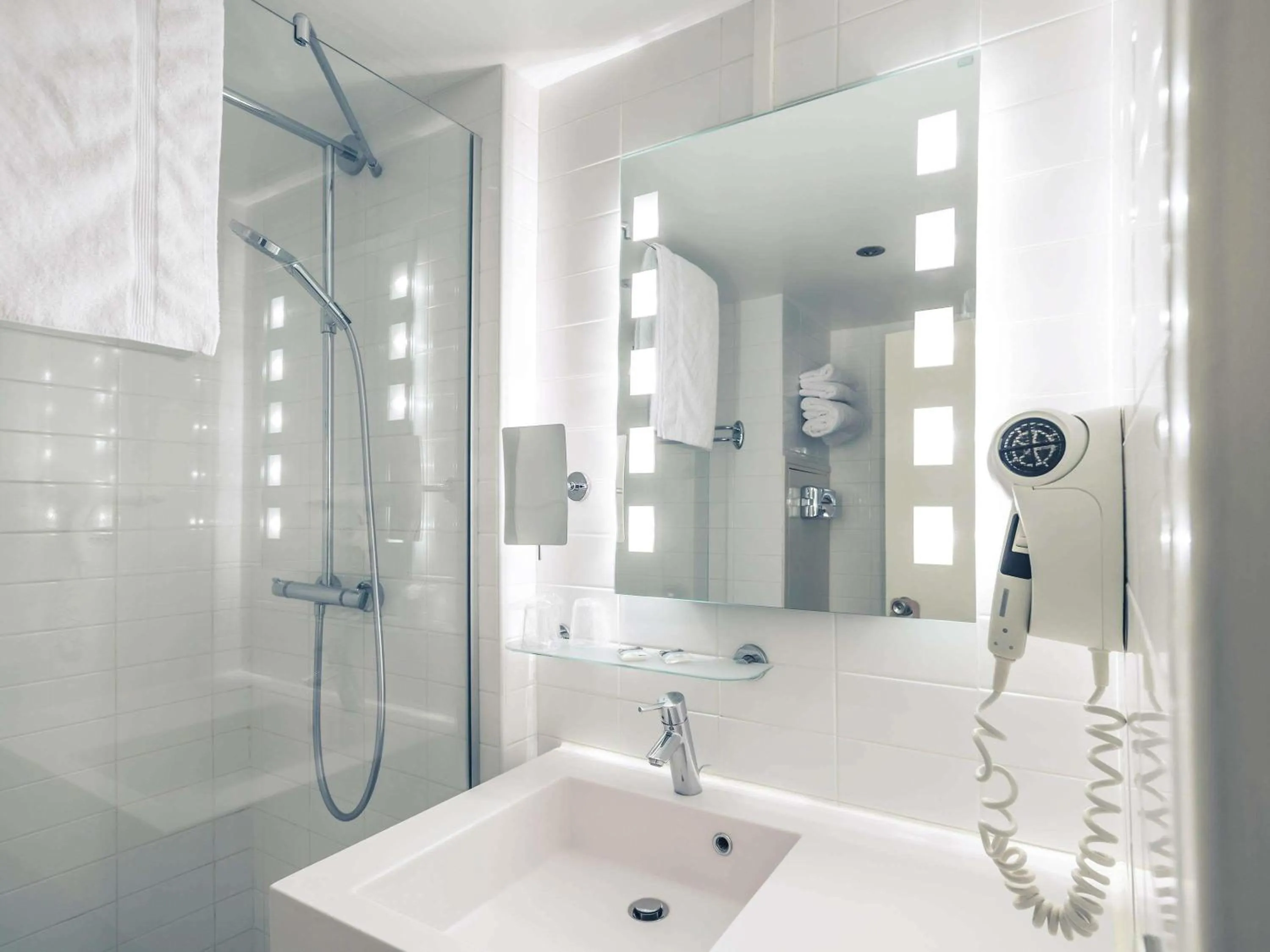 Bedroom in Mercure Toulouse Centre Saint-Georges