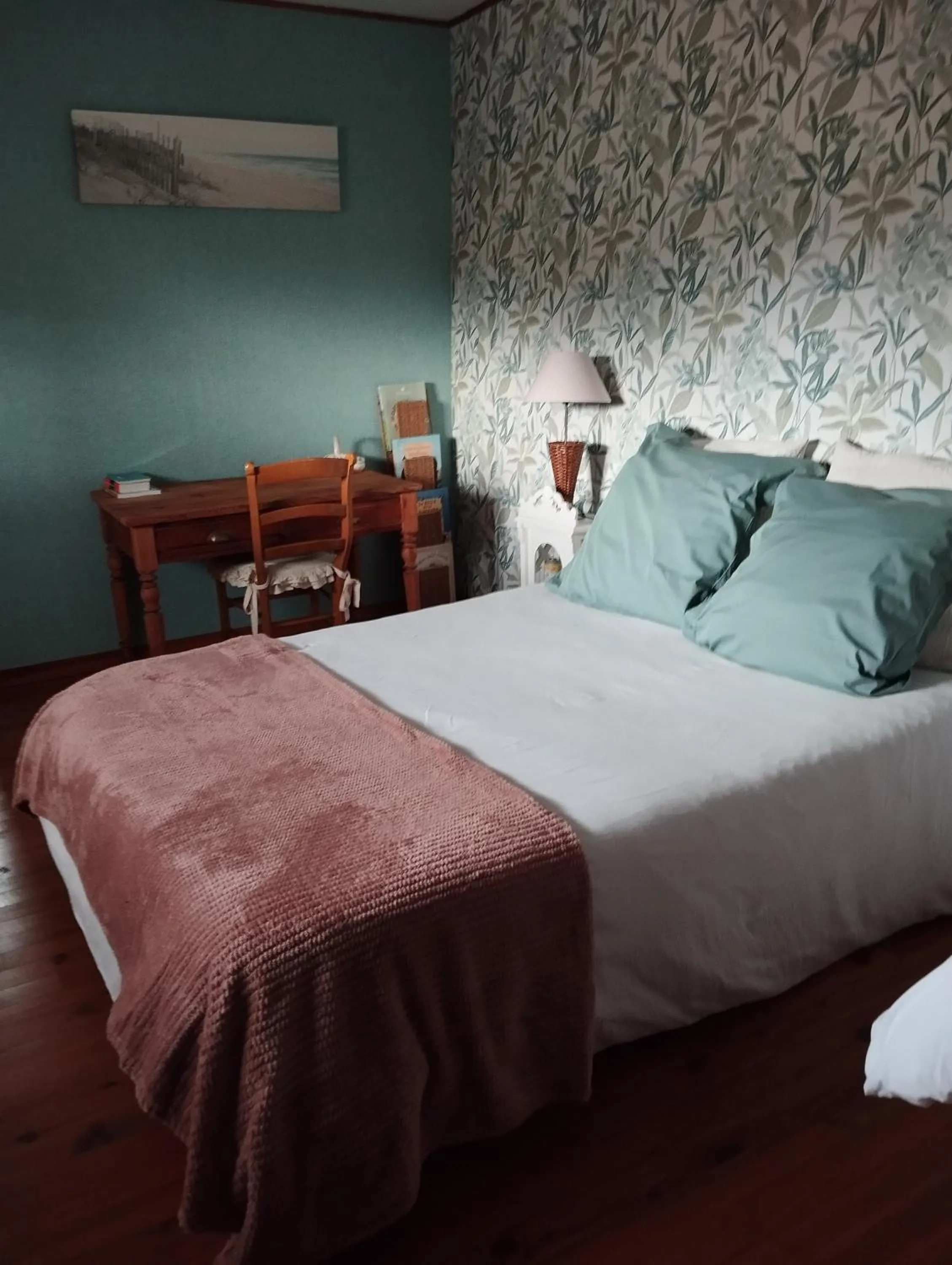 Bed in Chambres d'hôtes le Clos de la Presle