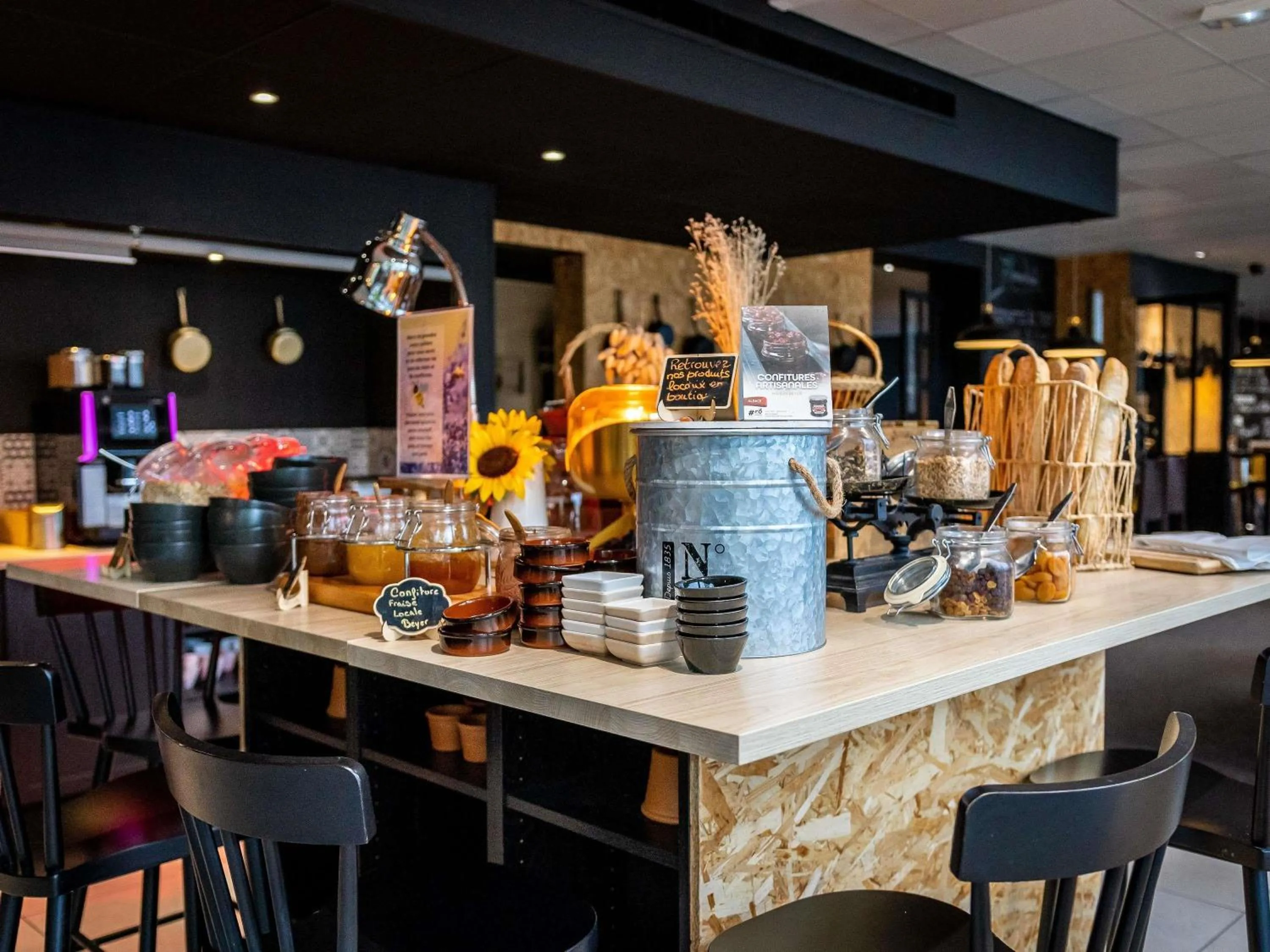 Breakfast in Novotel Mulhouse Bâle Fribourg