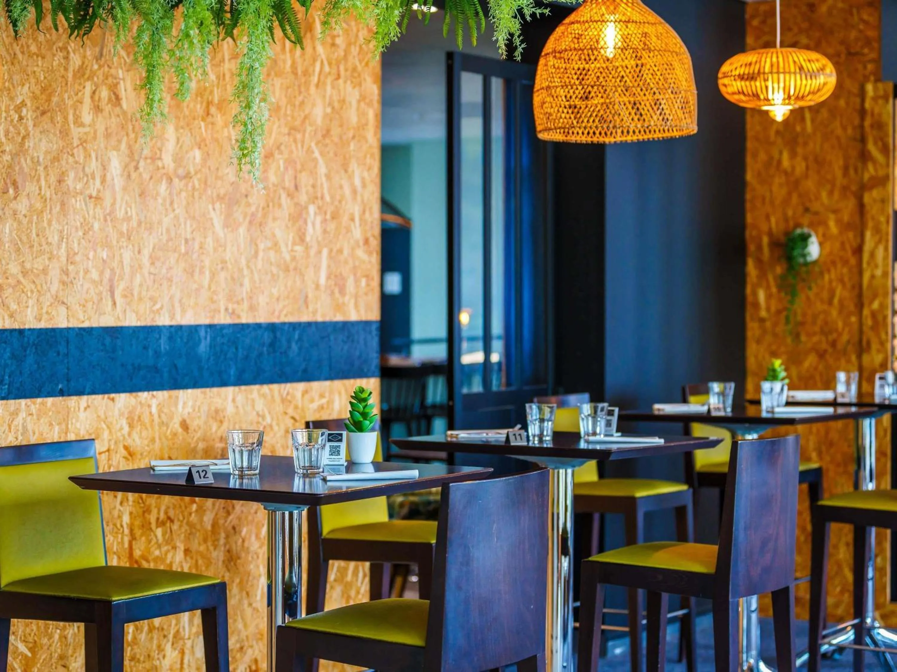 Restaurant/places to eat in Novotel Mulhouse Bâle Fribourg