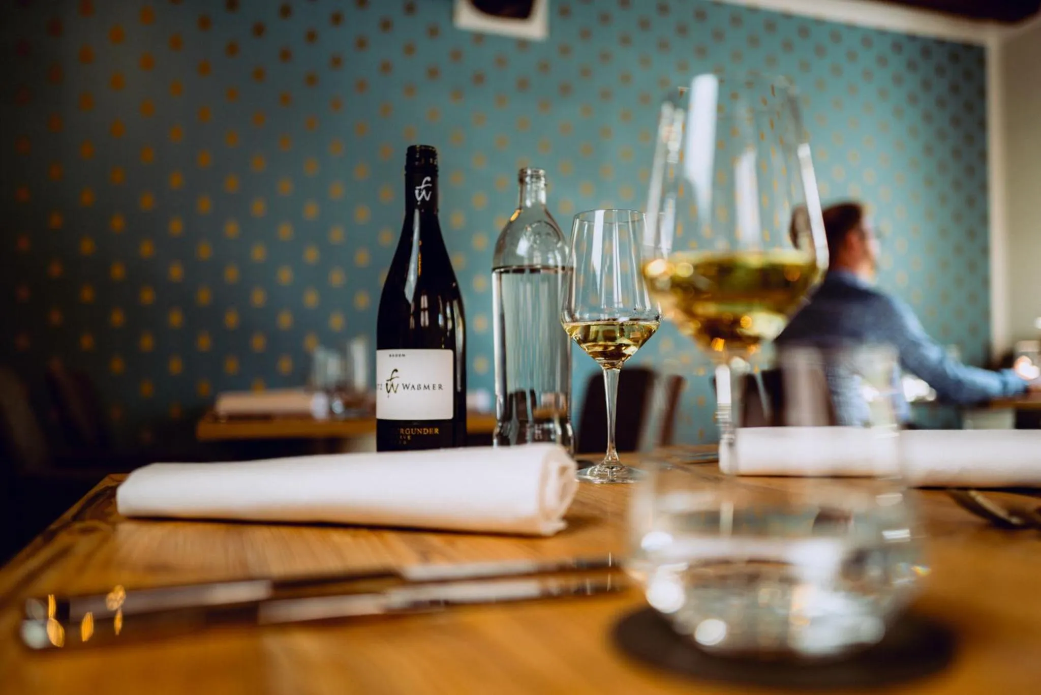 Restaurant/places to eat in Aston‘s Hotel