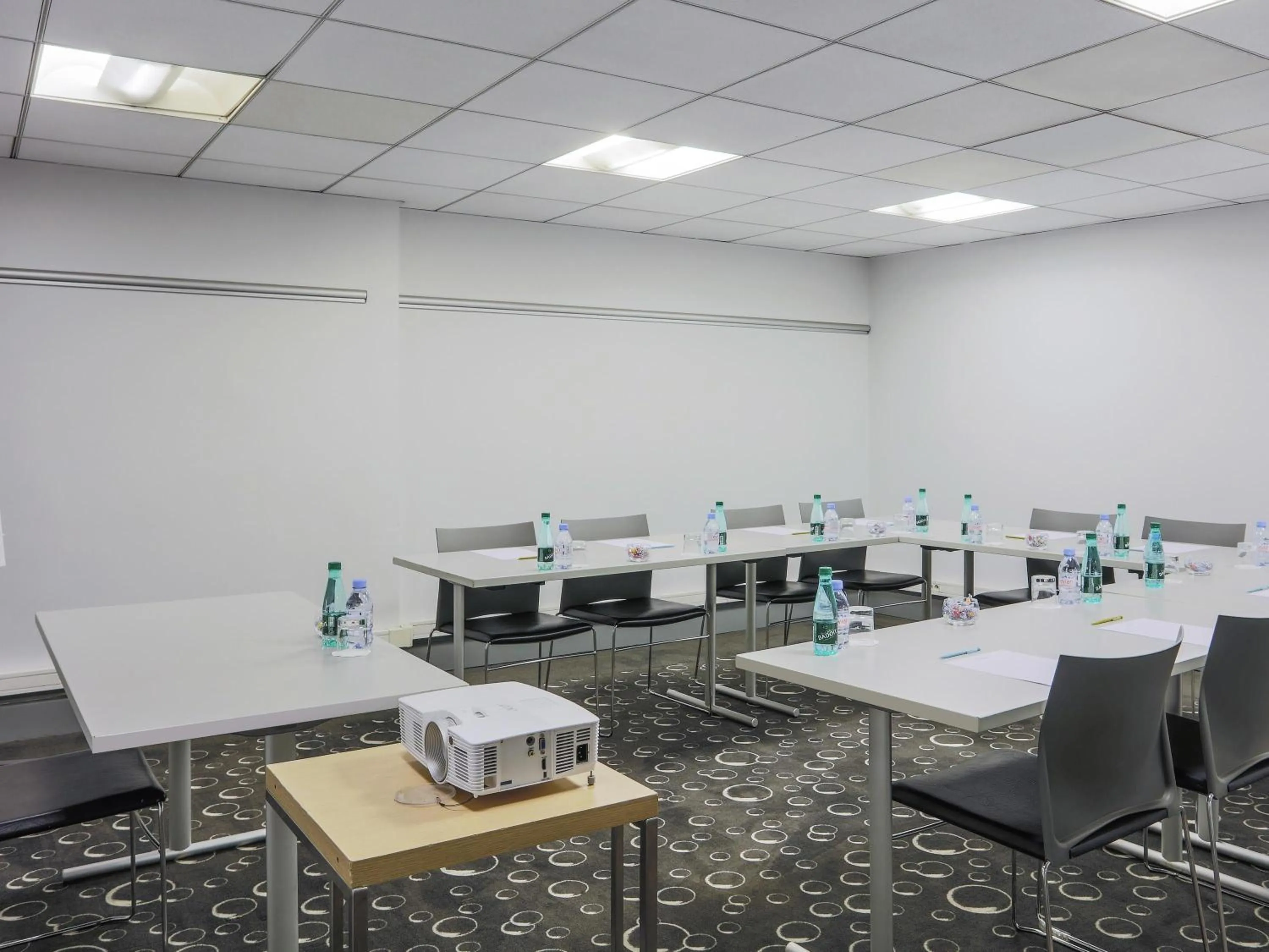 Business facilities in Mercure Paris Vaugirard Porte De Versailles