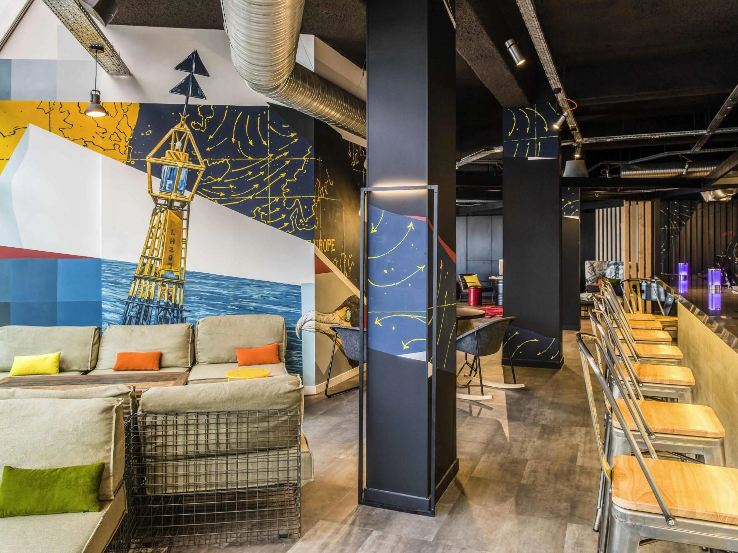 Restaurant/places to eat in Mercure Le Havre Centre Bassin Du Commerce