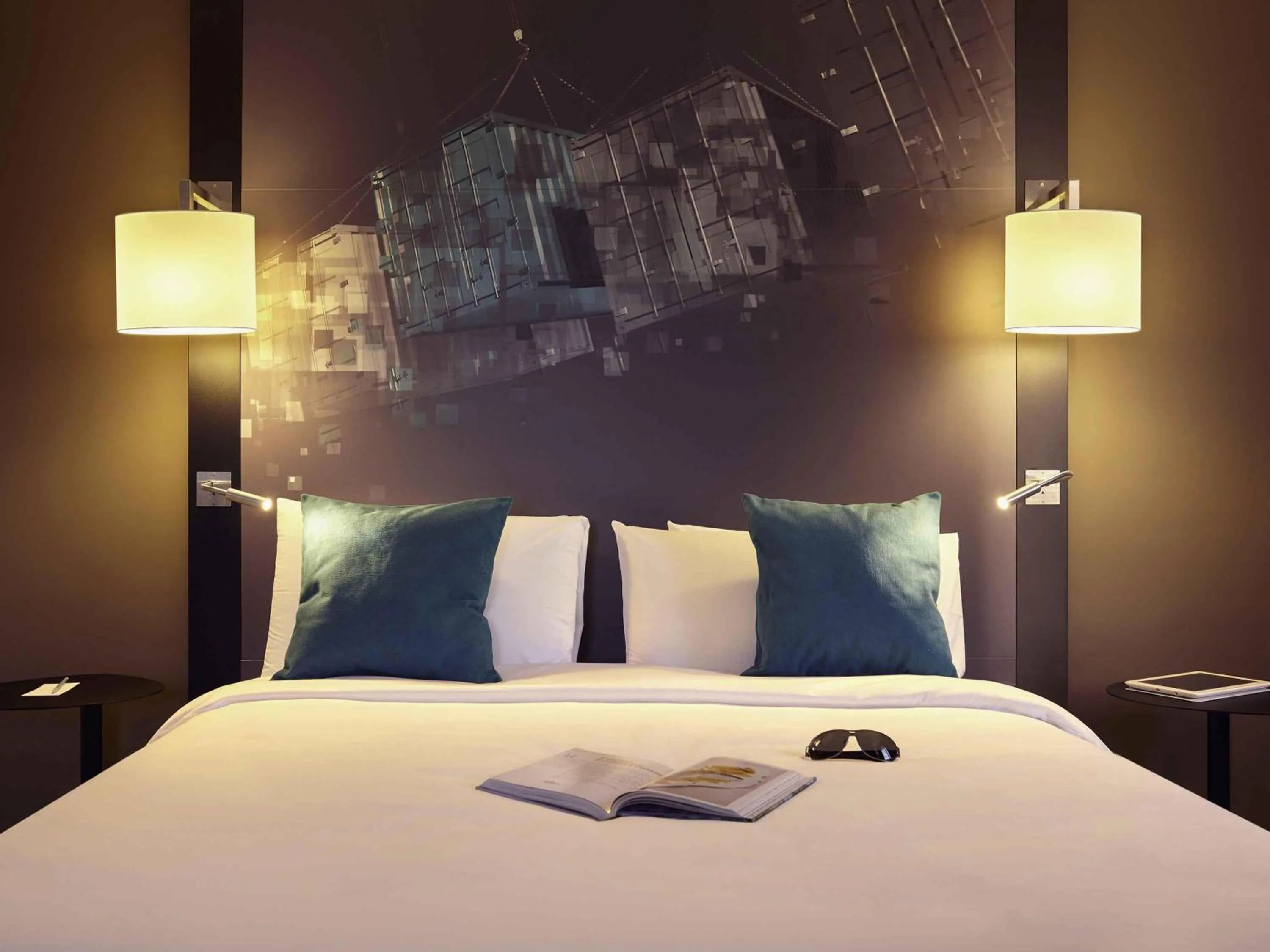 Business facilities, Bed in Mercure Le Havre Centre Bassin Du Commerce