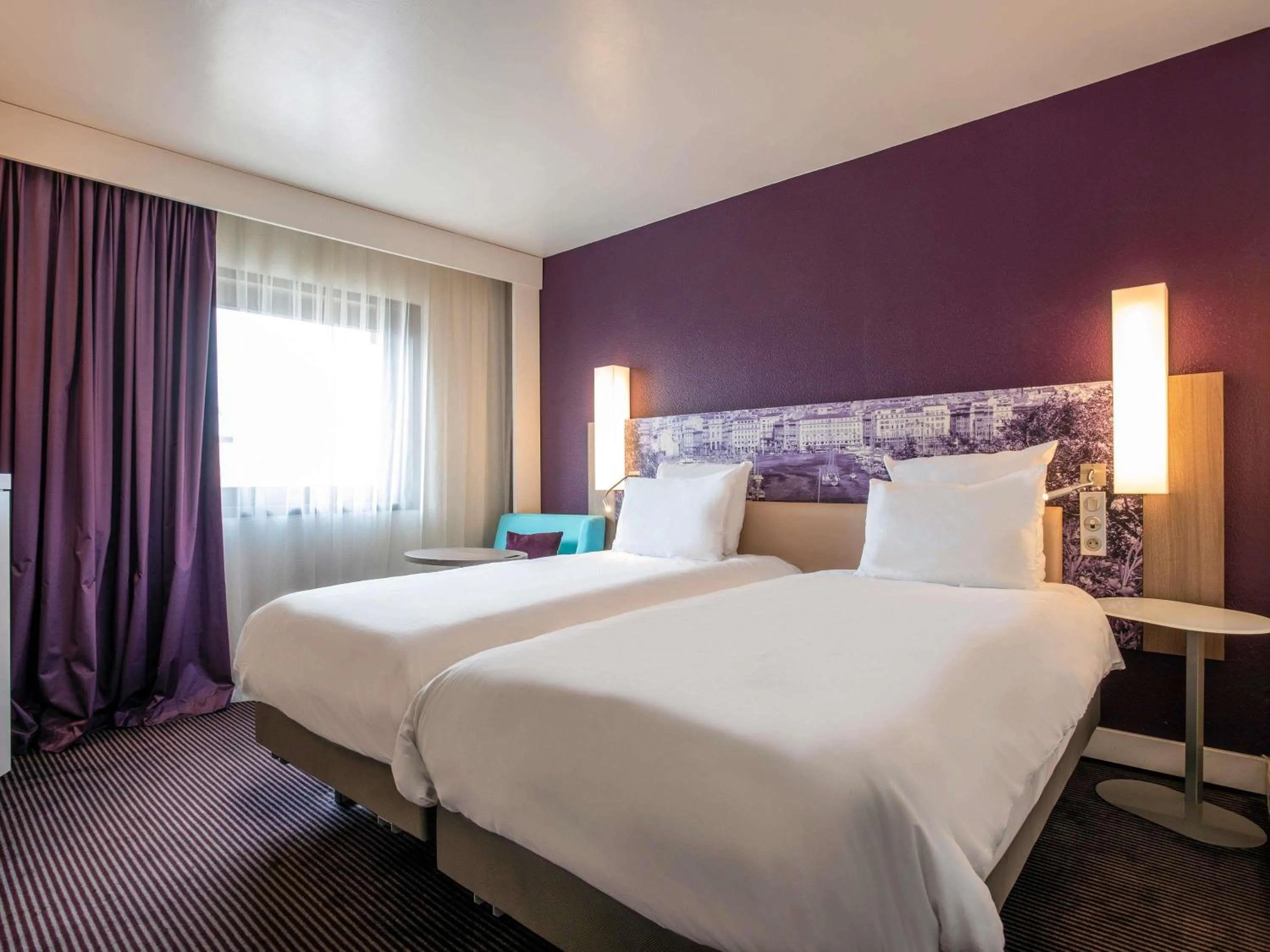 Bedroom, Bed in Mercure Marseille Centre Vieux Port