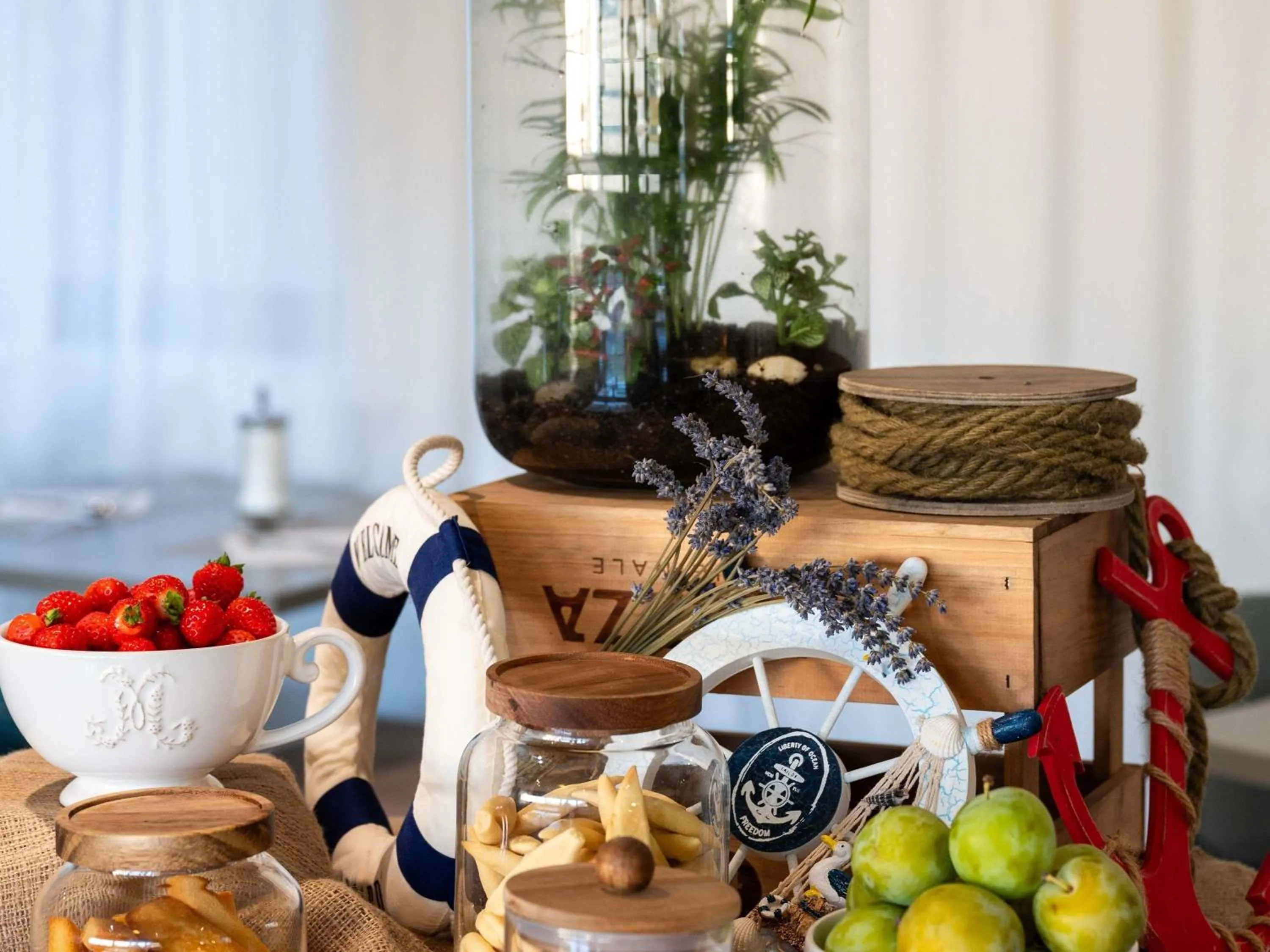 Breakfast in Mercure Marseille Centre Vieux Port