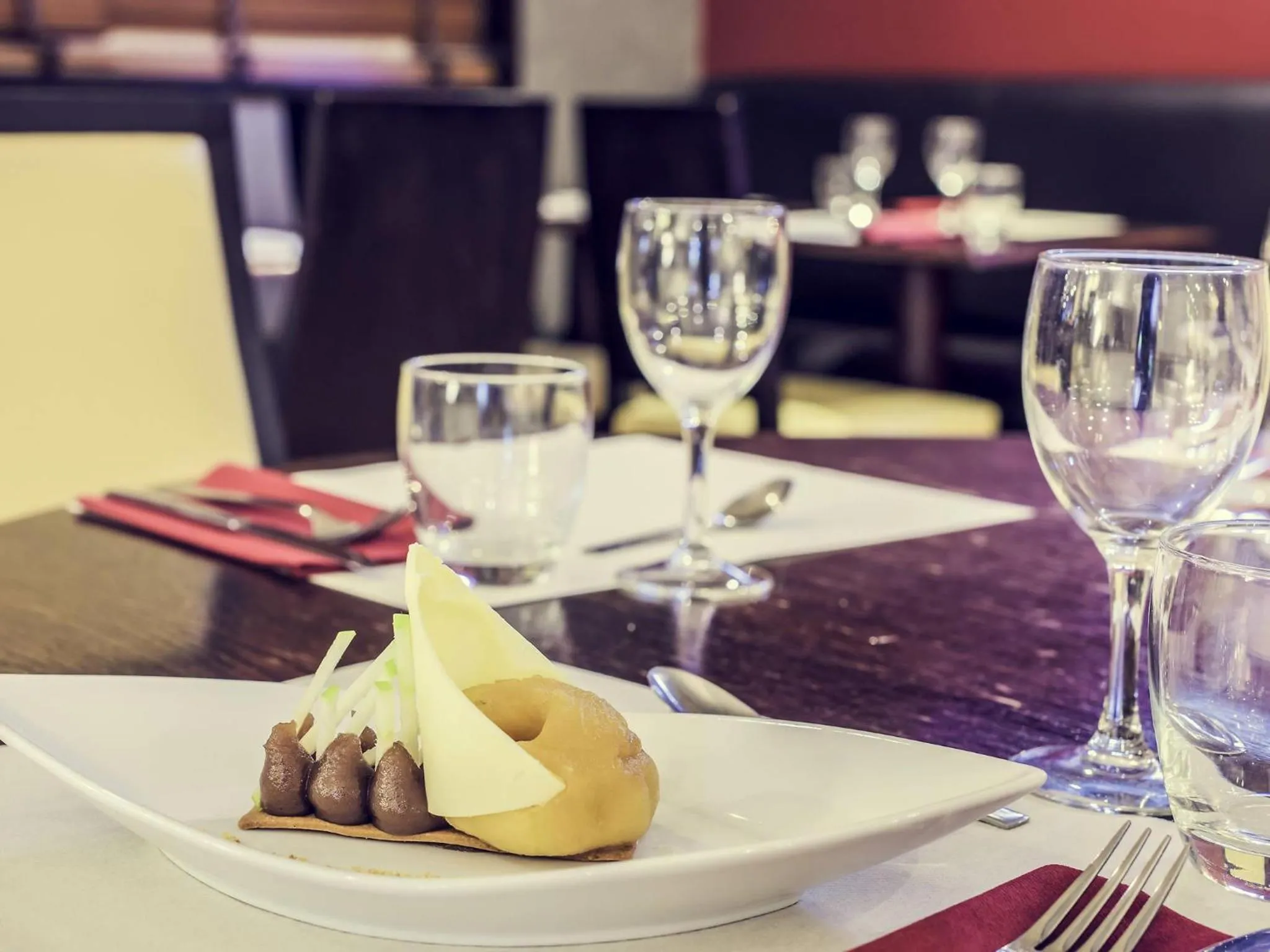 Restaurant/places to eat in Mercure Le Mans Centre