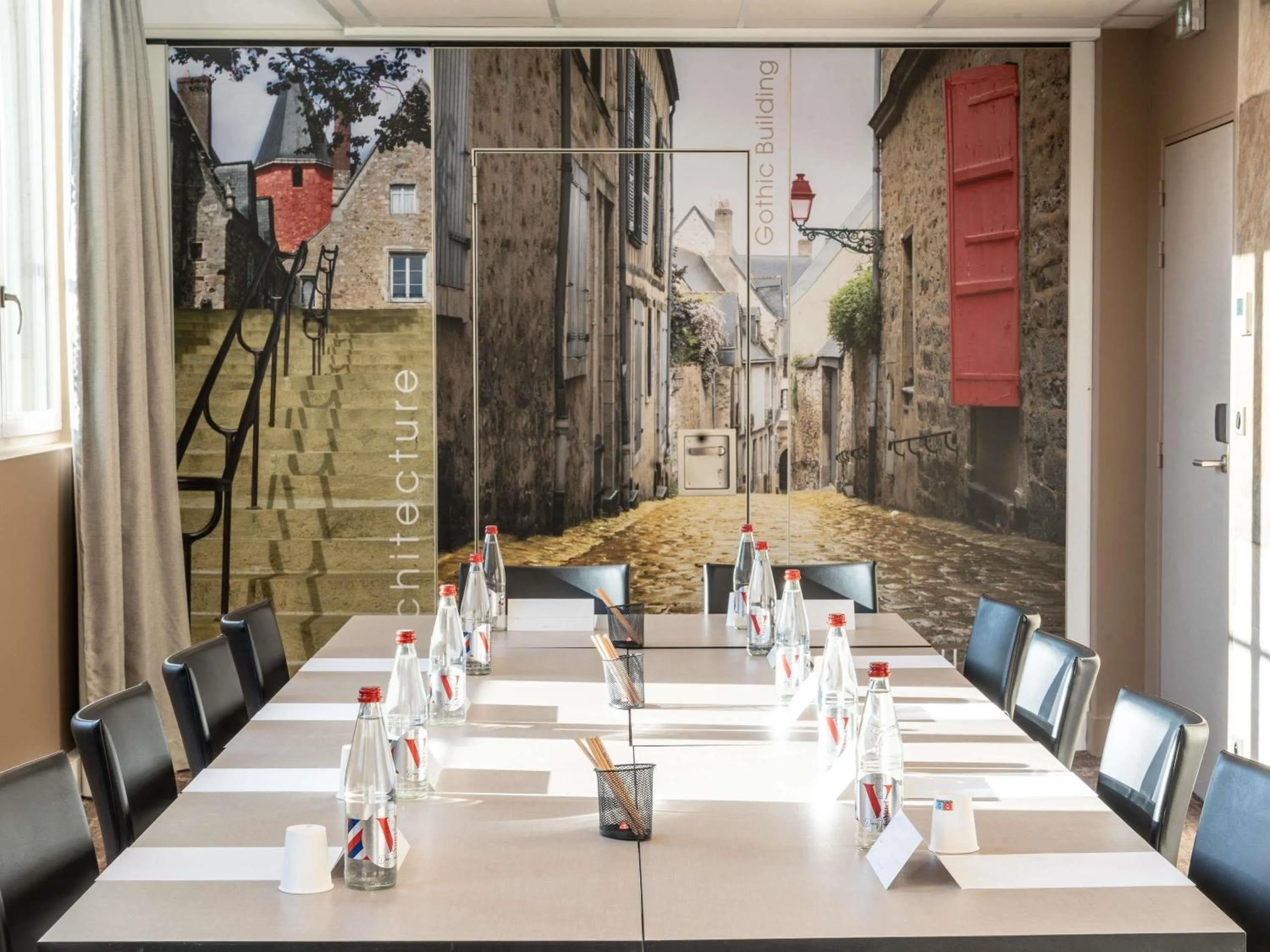 Meeting/conference room in Mercure Le Mans Centre