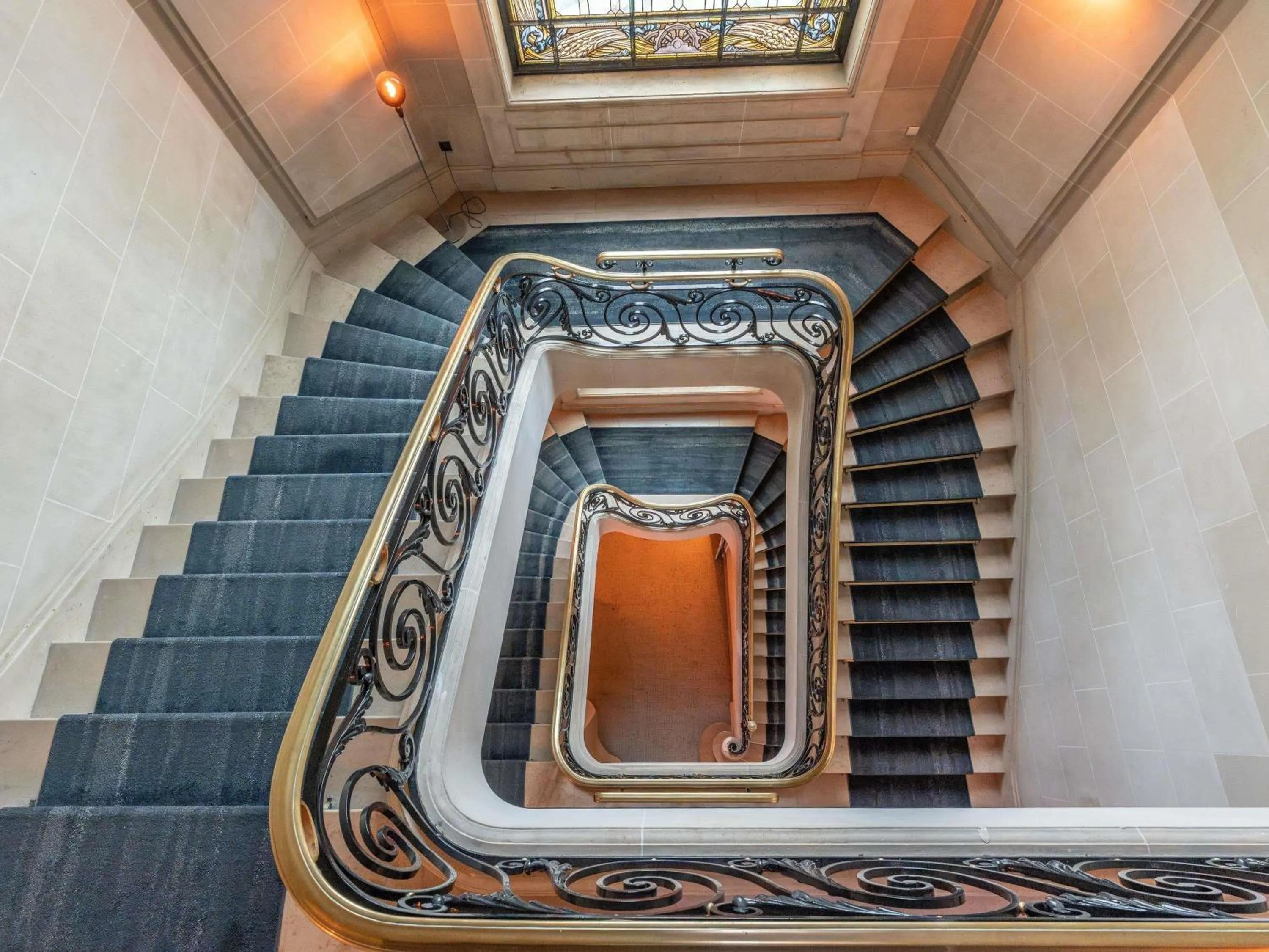 Property building in Mercure Le Mans Centre