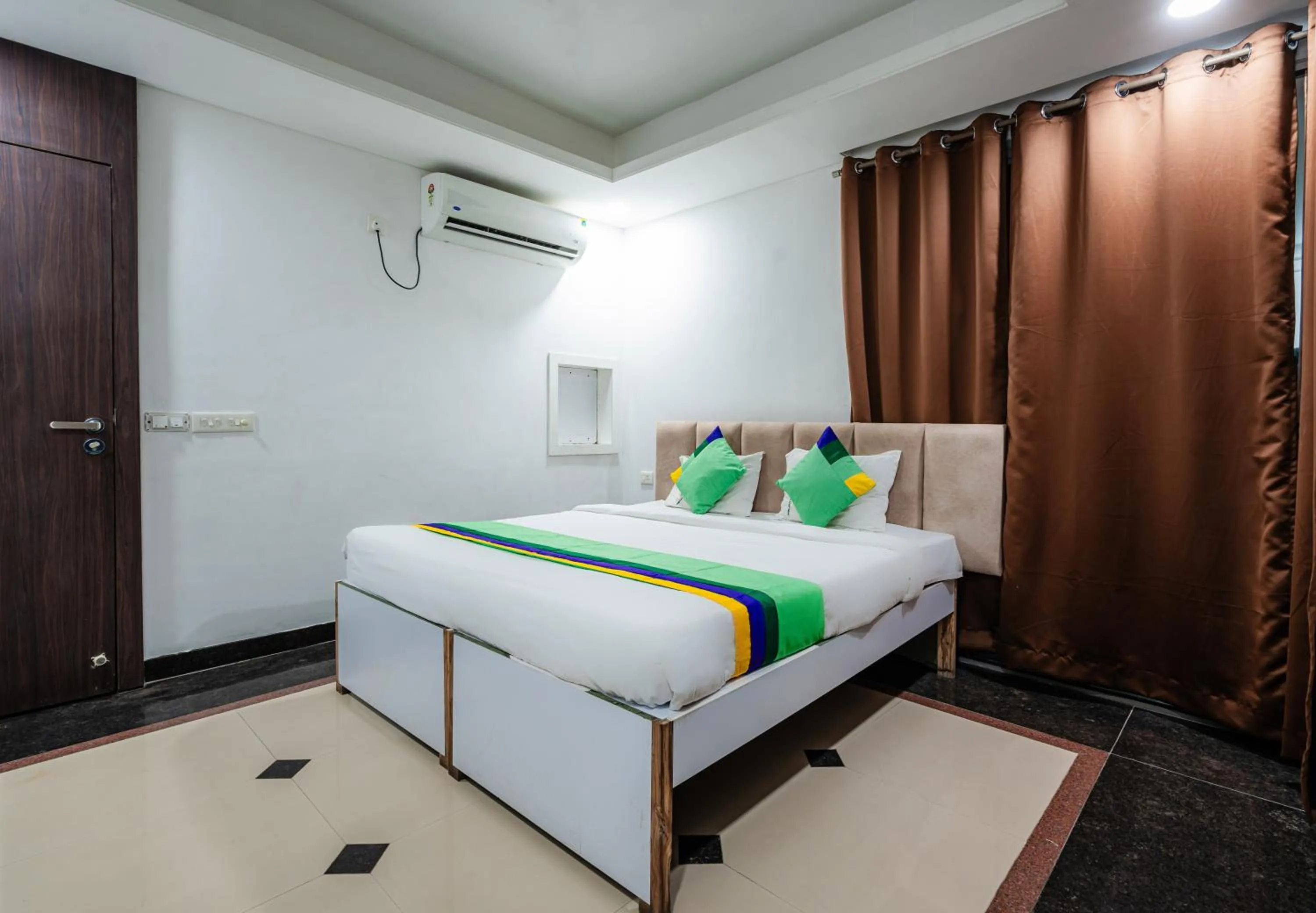 Bedroom, Bed in Treebo Silver Apartment