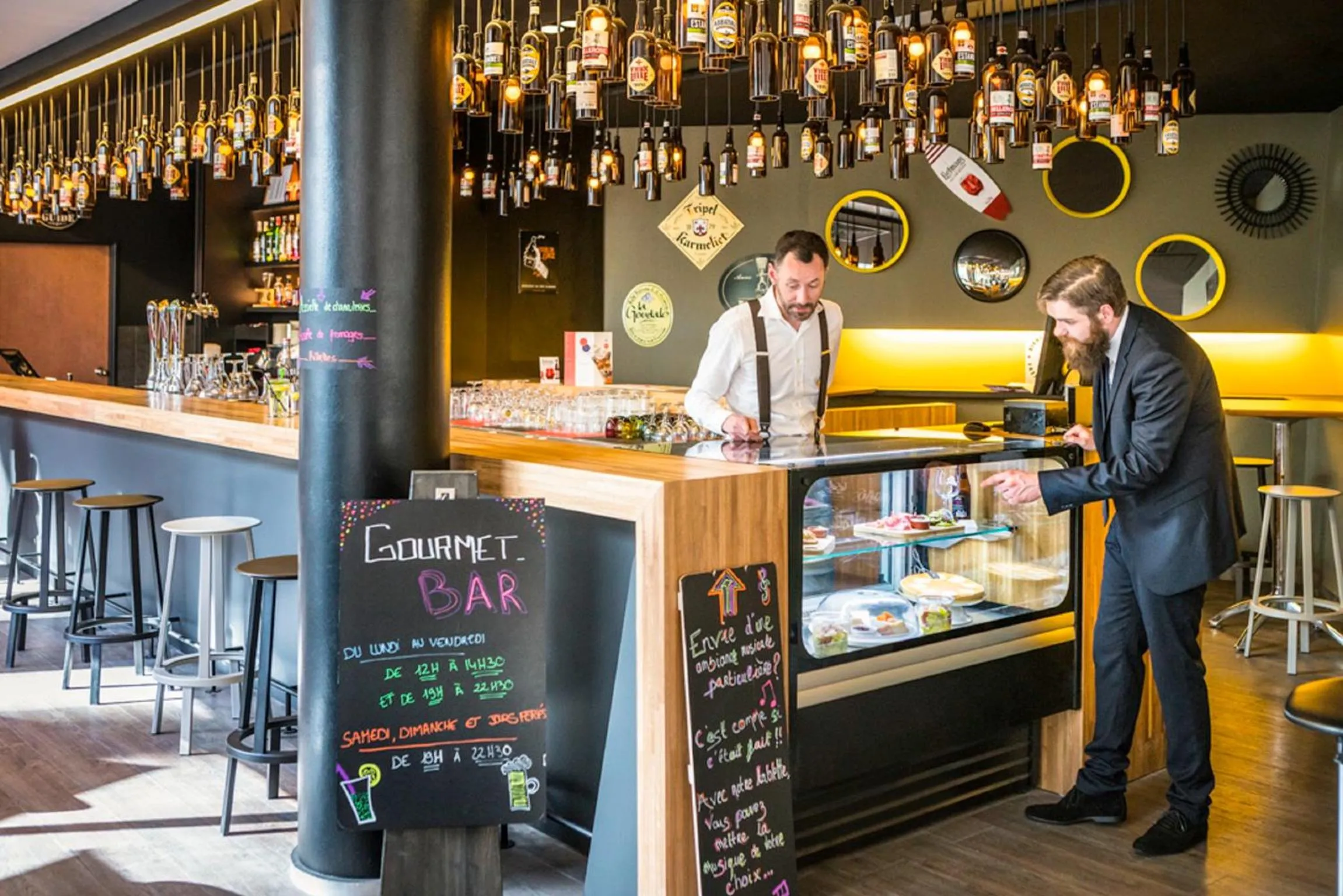 Lounge or bar in Novotel Lille Centre Gares