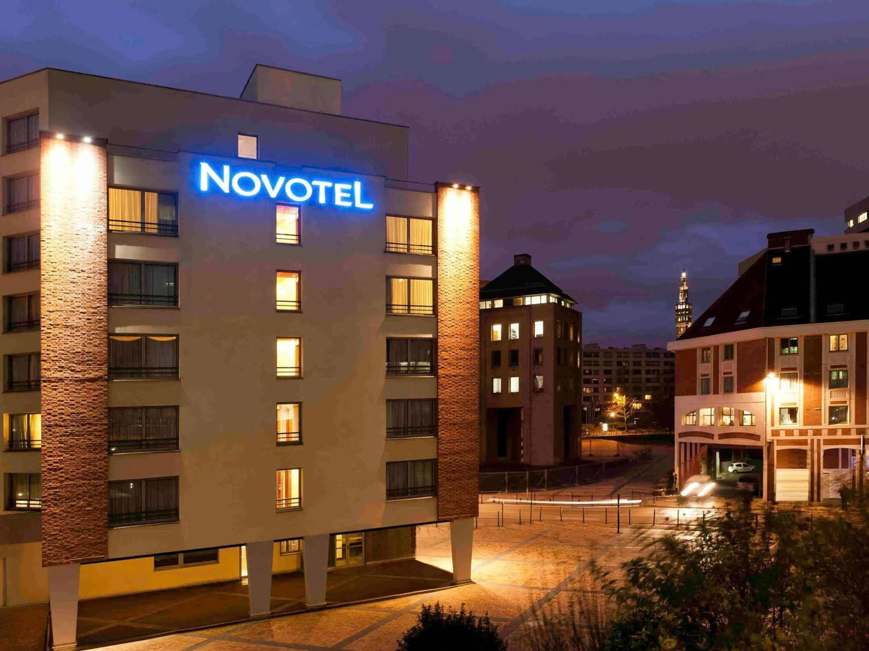 Property building in Novotel Lille Centre Gares