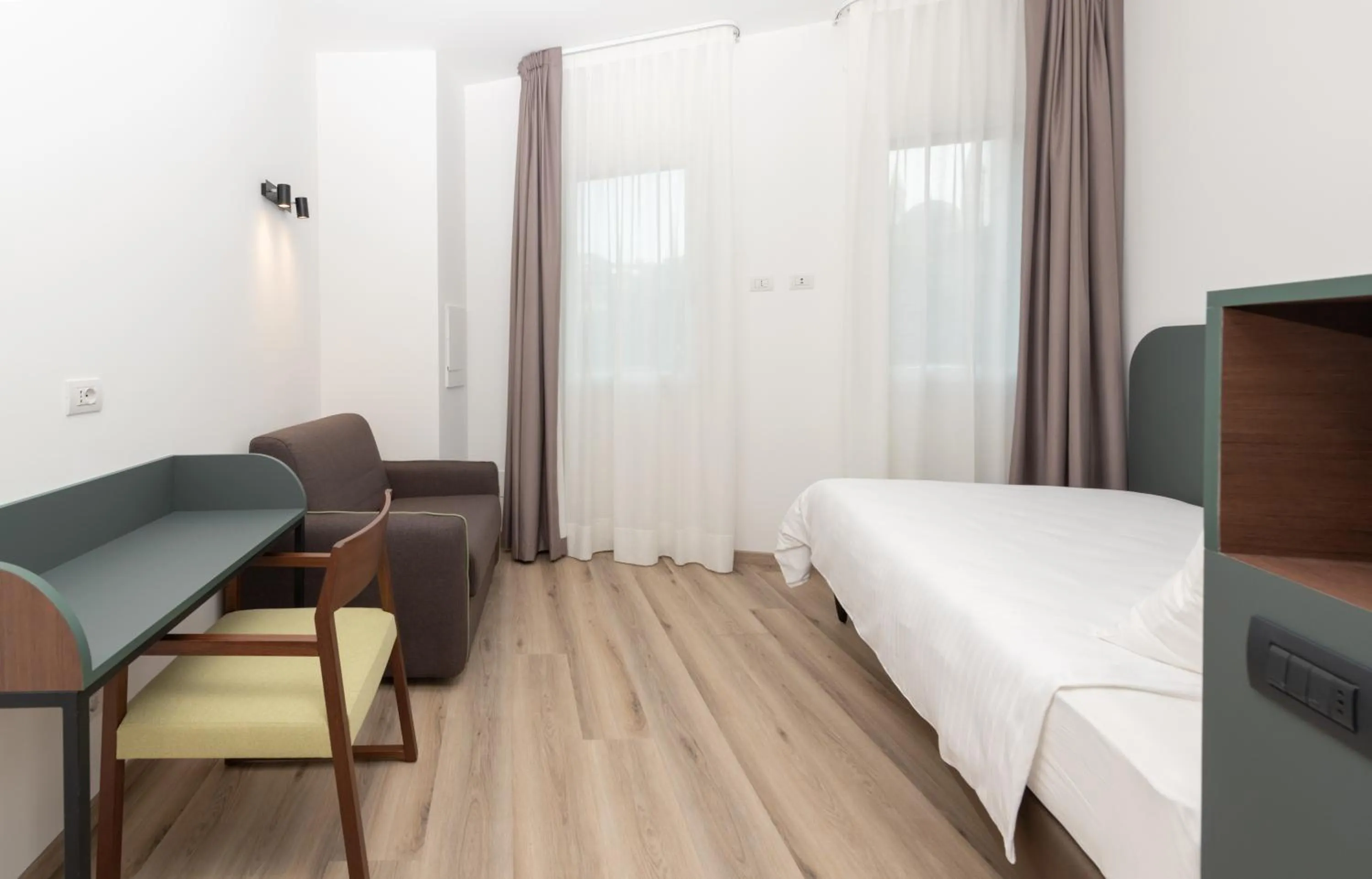 Photo of the whole room, Bed in Hotel Canton dell'Orto