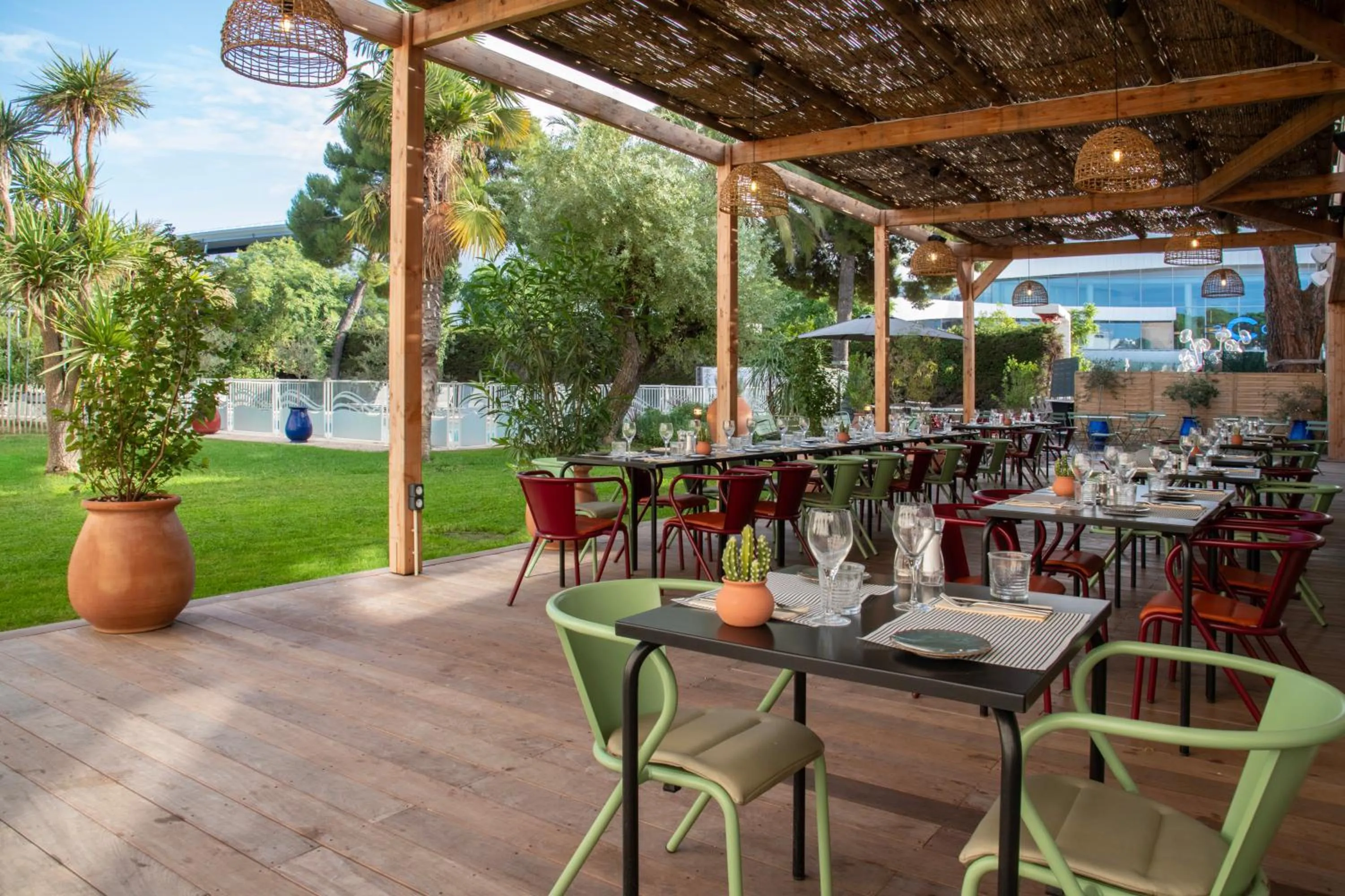 Patio in Novotel Nice Aéroport Cap 3000