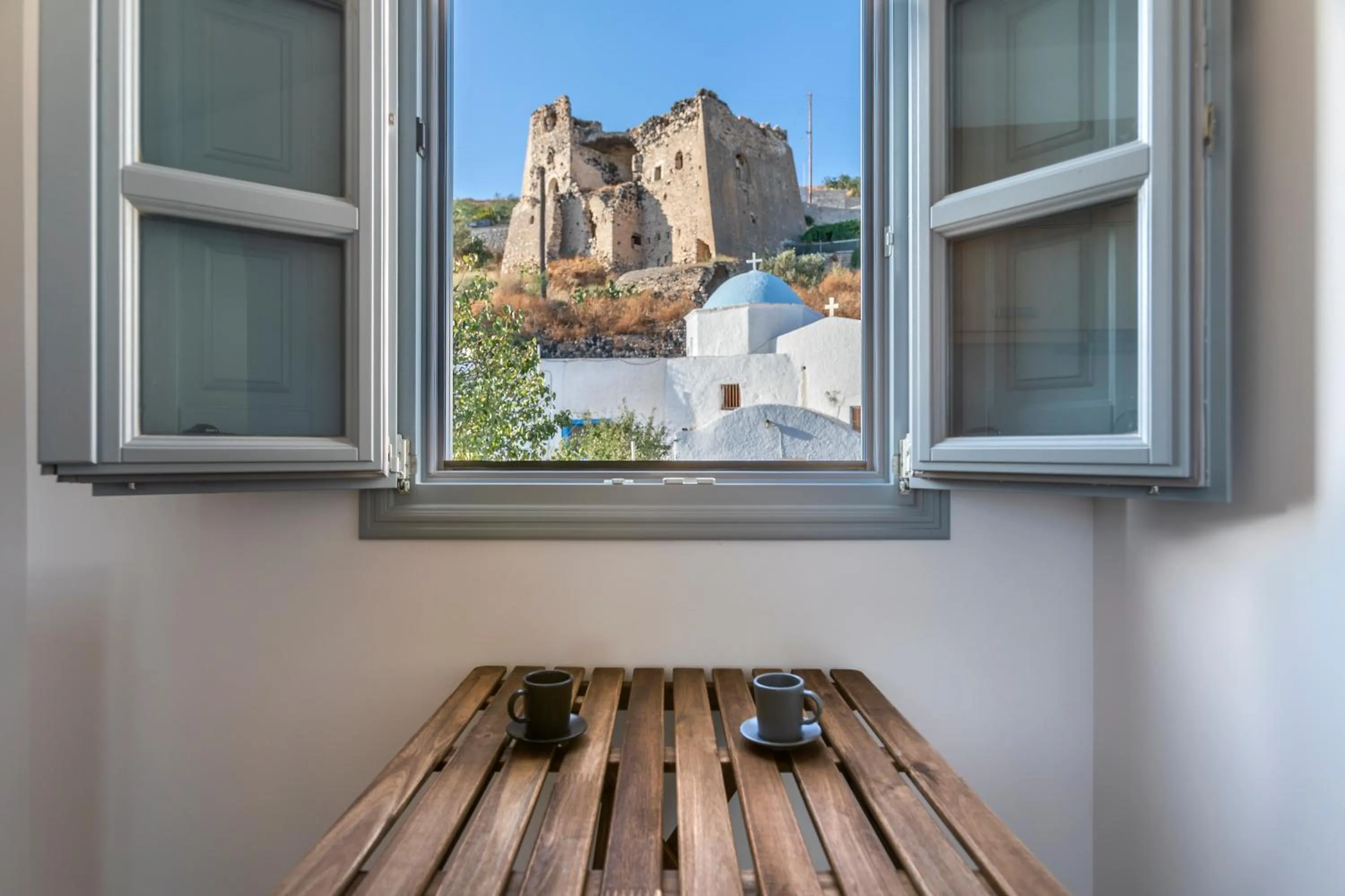 BlackStone Luxury Suites