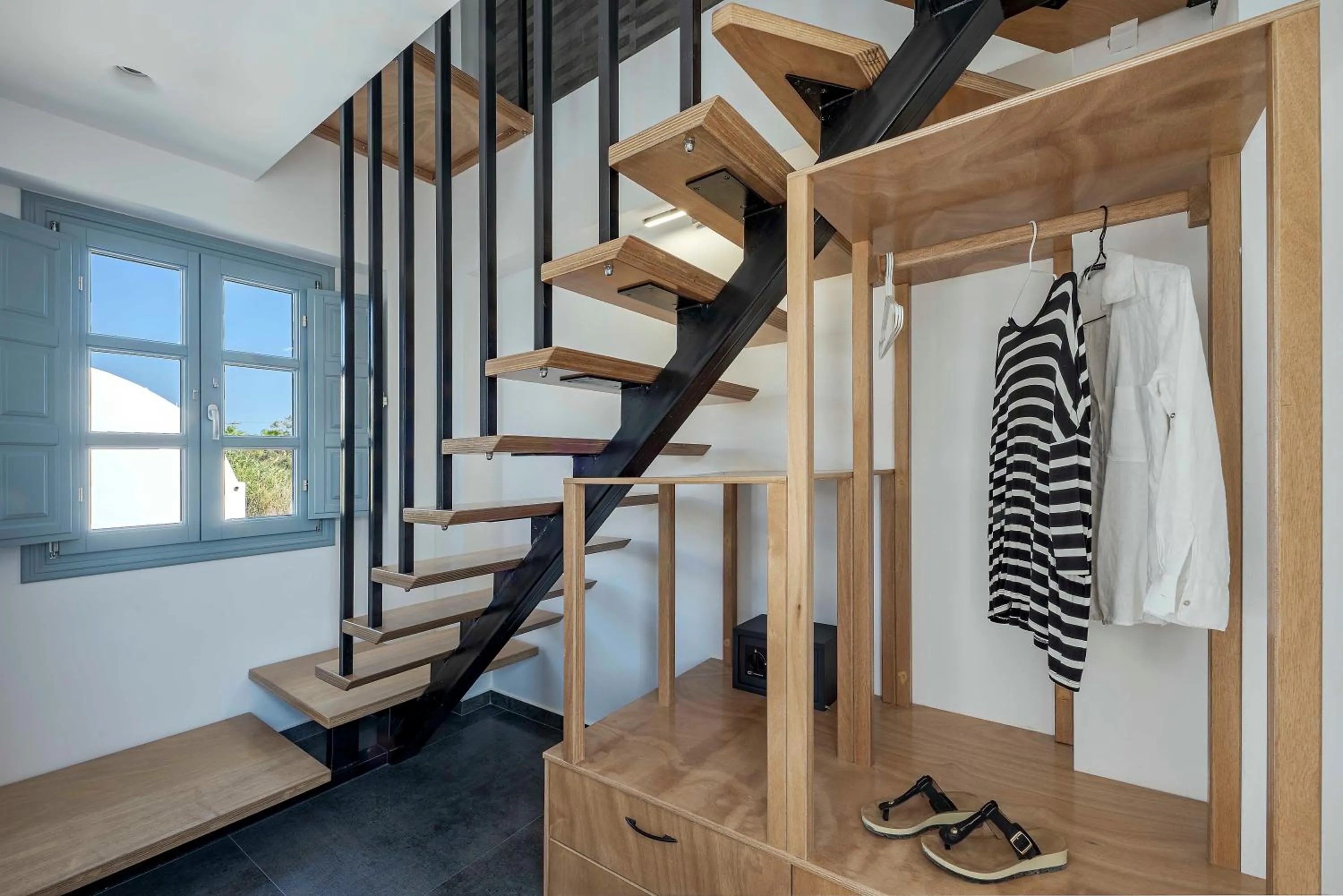 BlackStone Luxury Suites