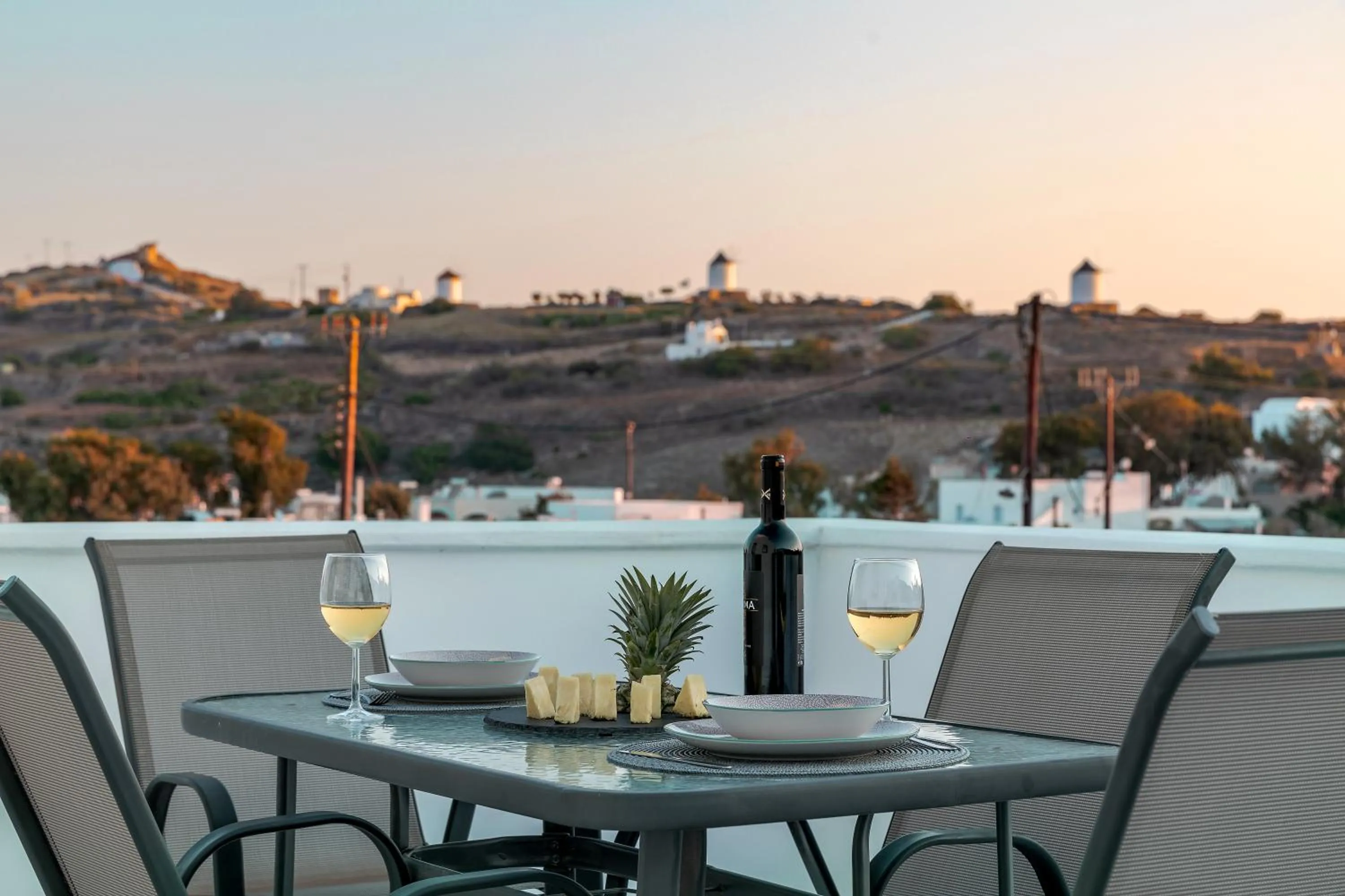 BlackStone Luxury Suites