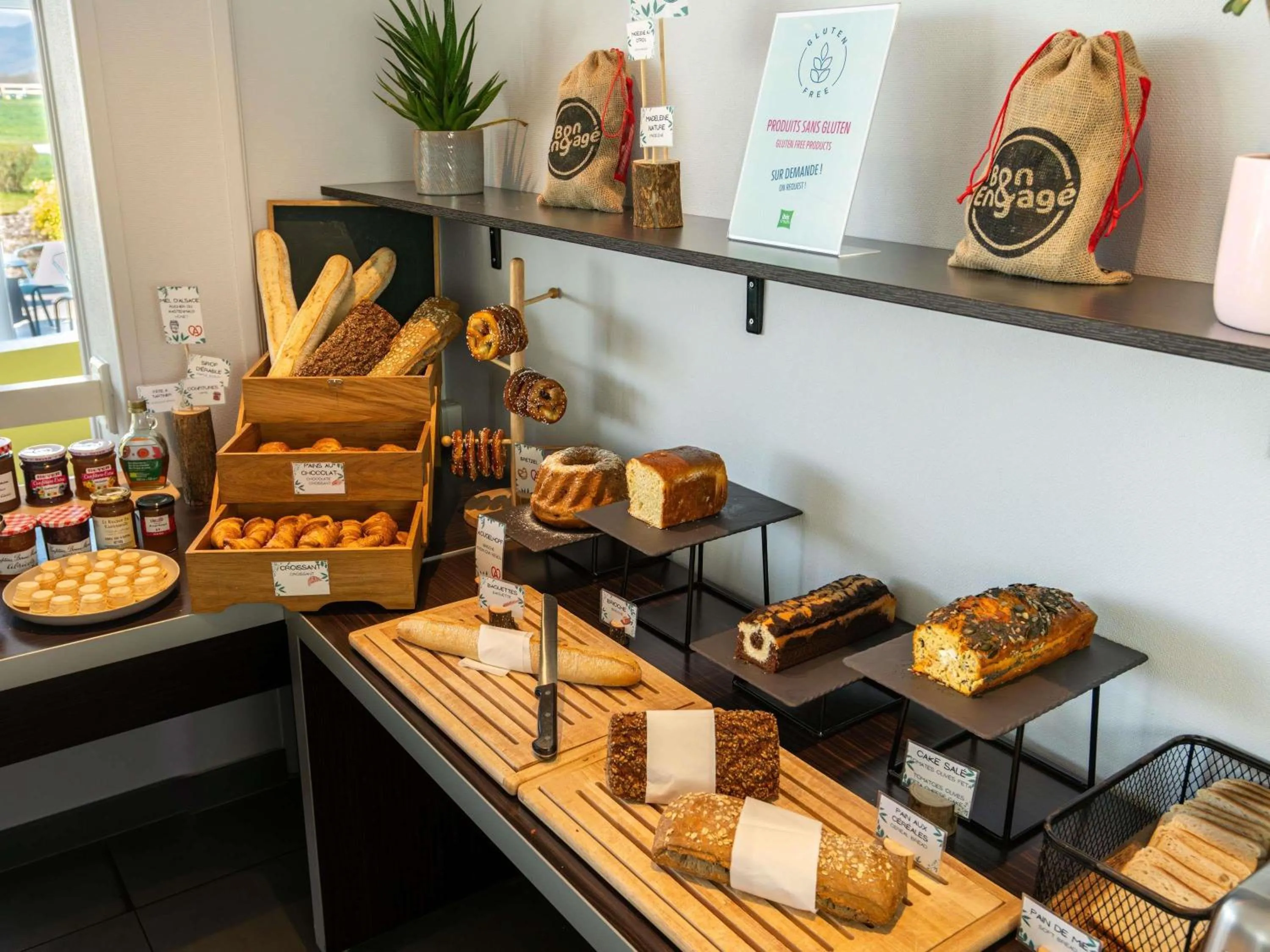 Breakfast in Ibis Styles Colmar Nord