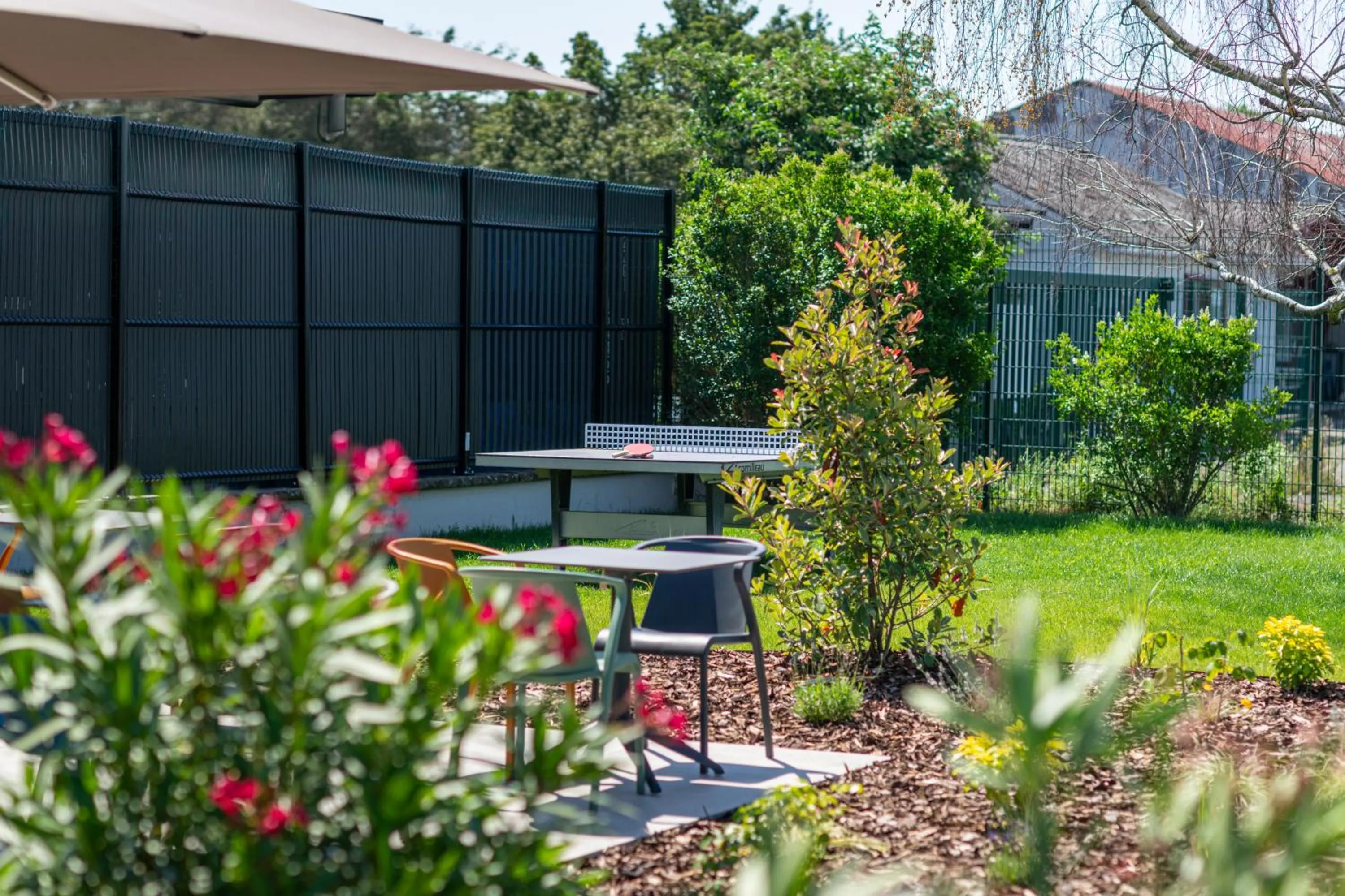Patio in Ibis Styles Colmar Nord