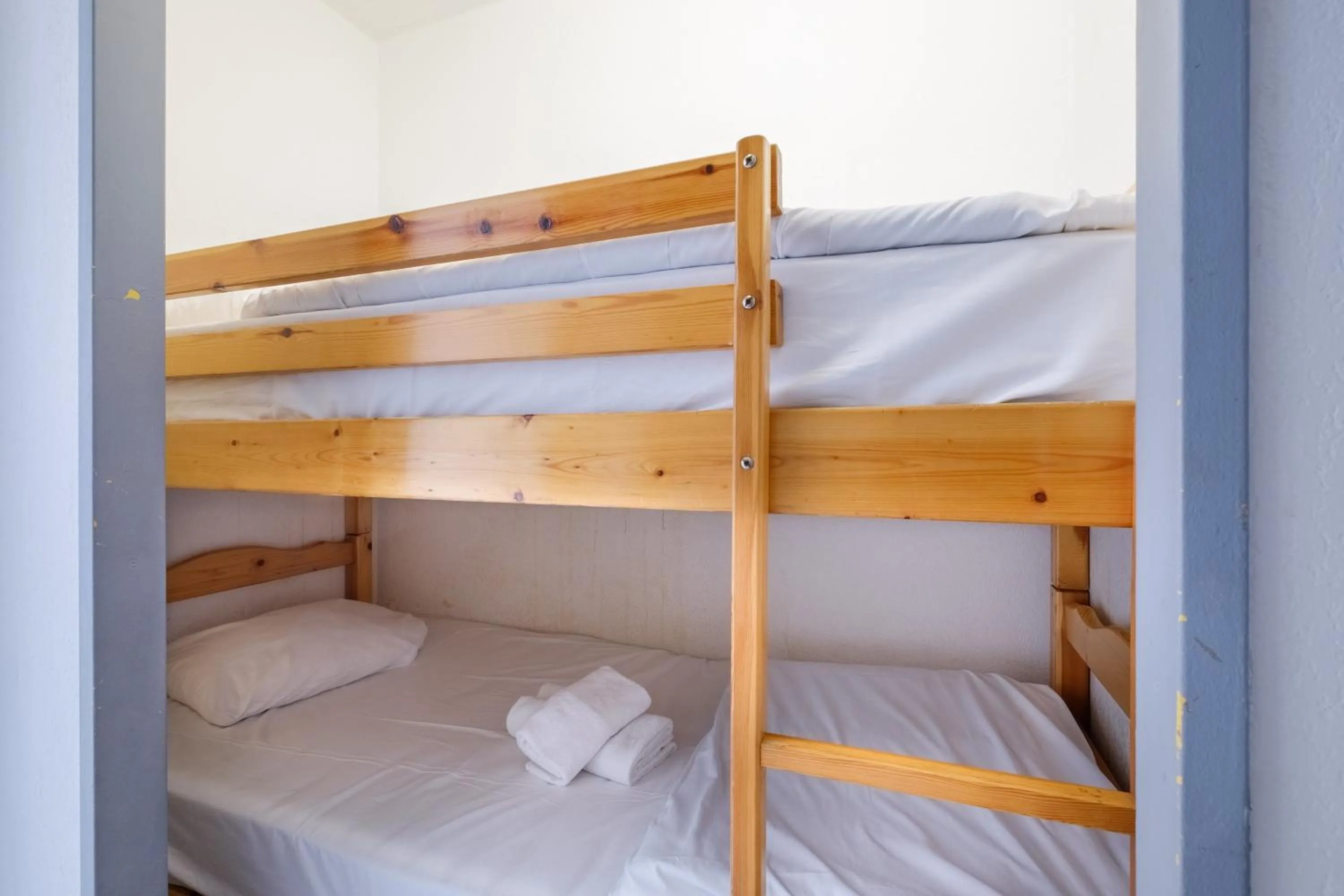 bunk bed, Bed in Residhotel Cannes Festival