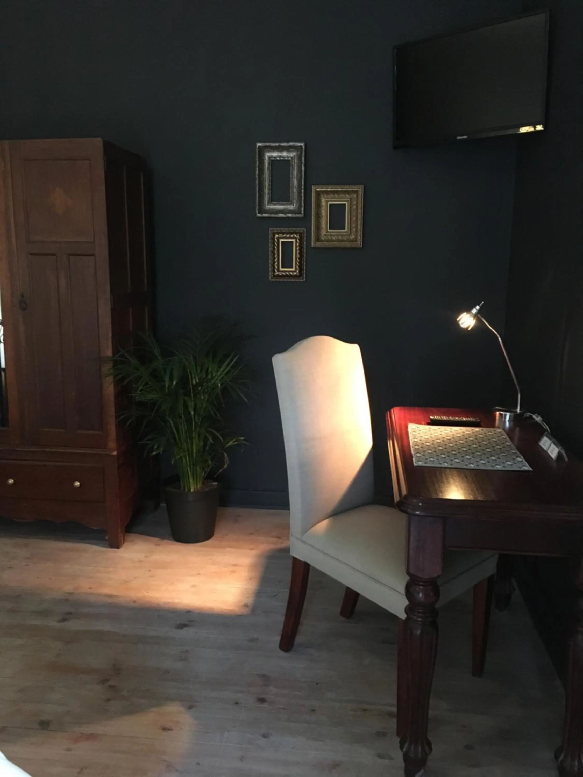 Other in The Minimalist Studio B