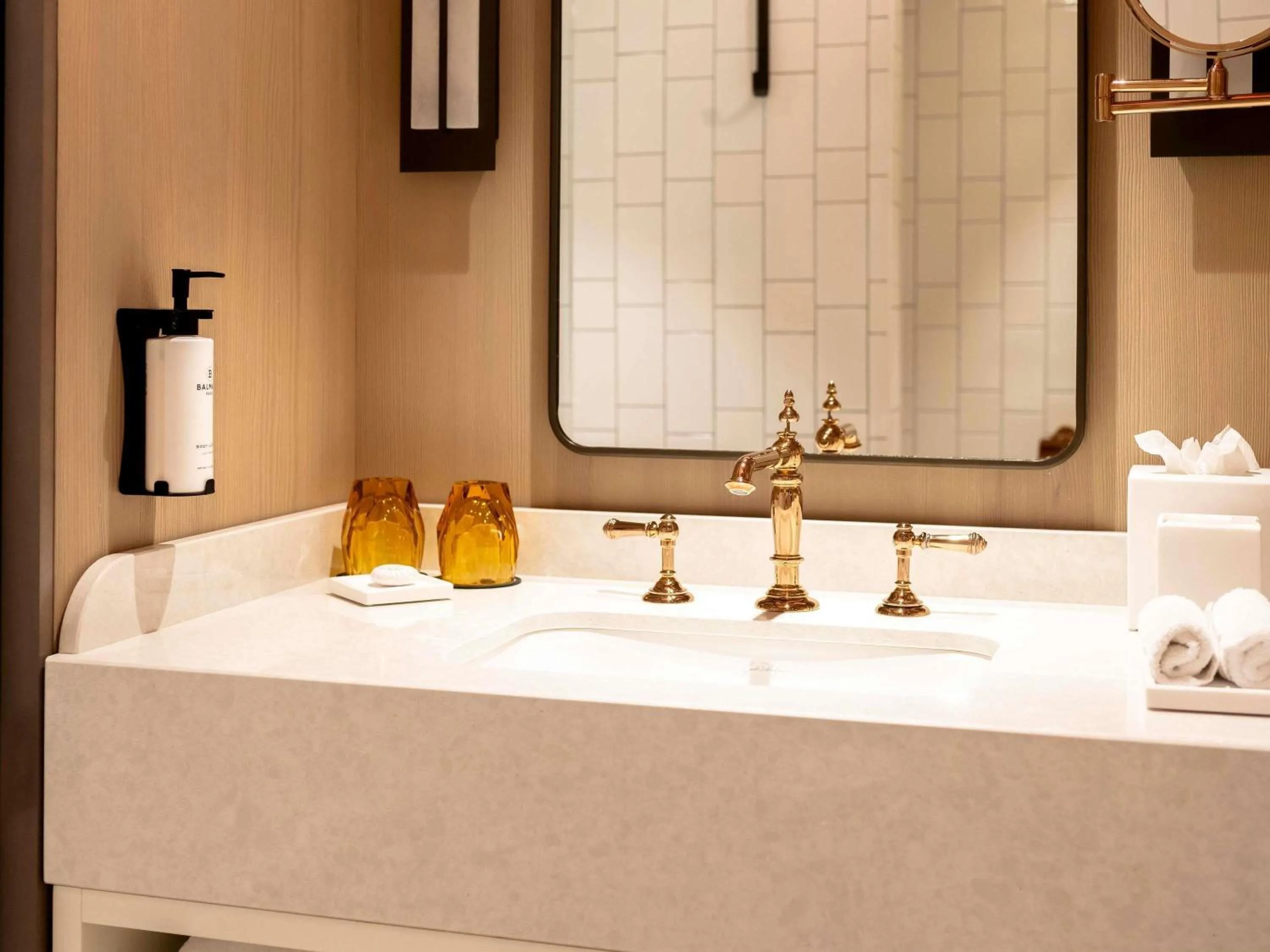 Bedroom in Sofitel Le Scribe Paris Opera