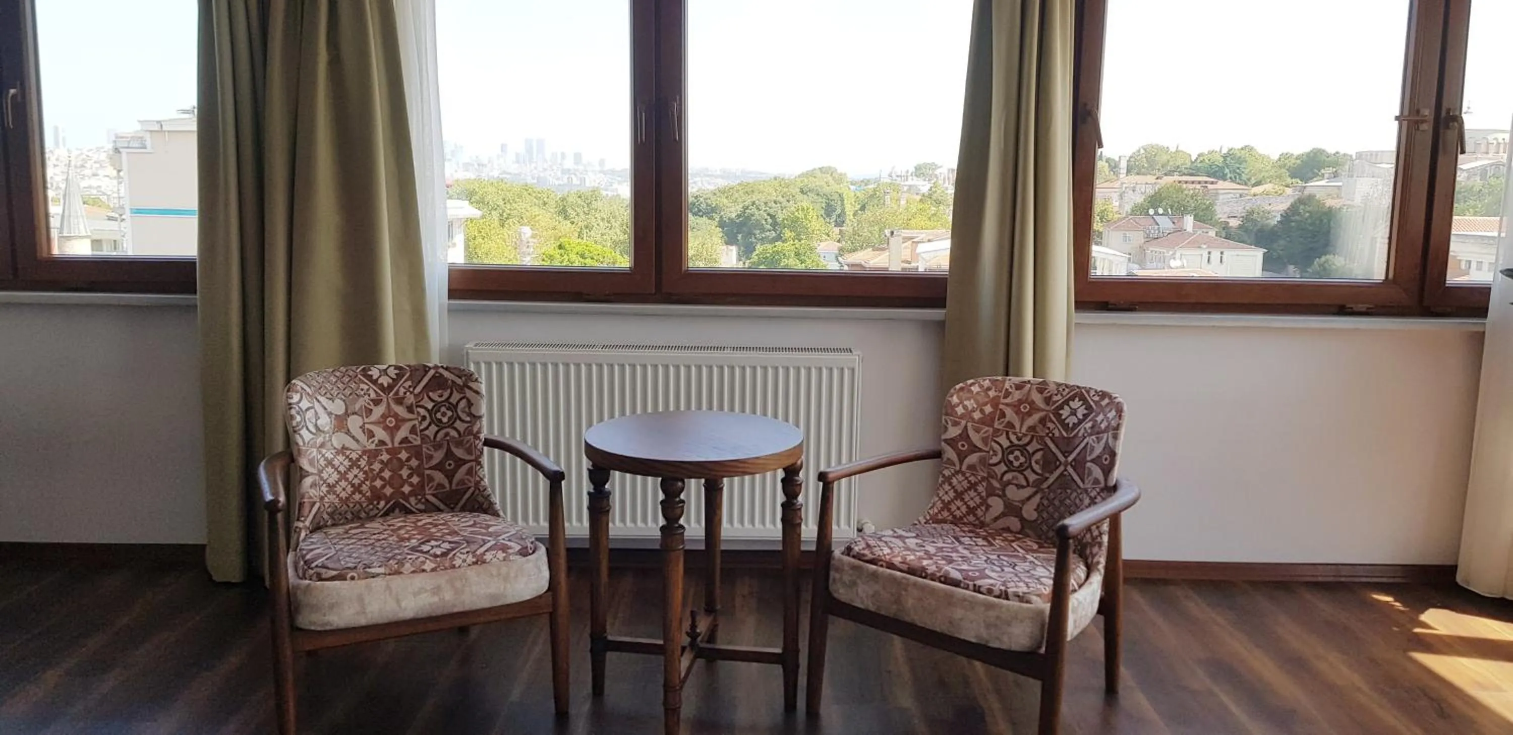 Seating area in Fuego Design Suites