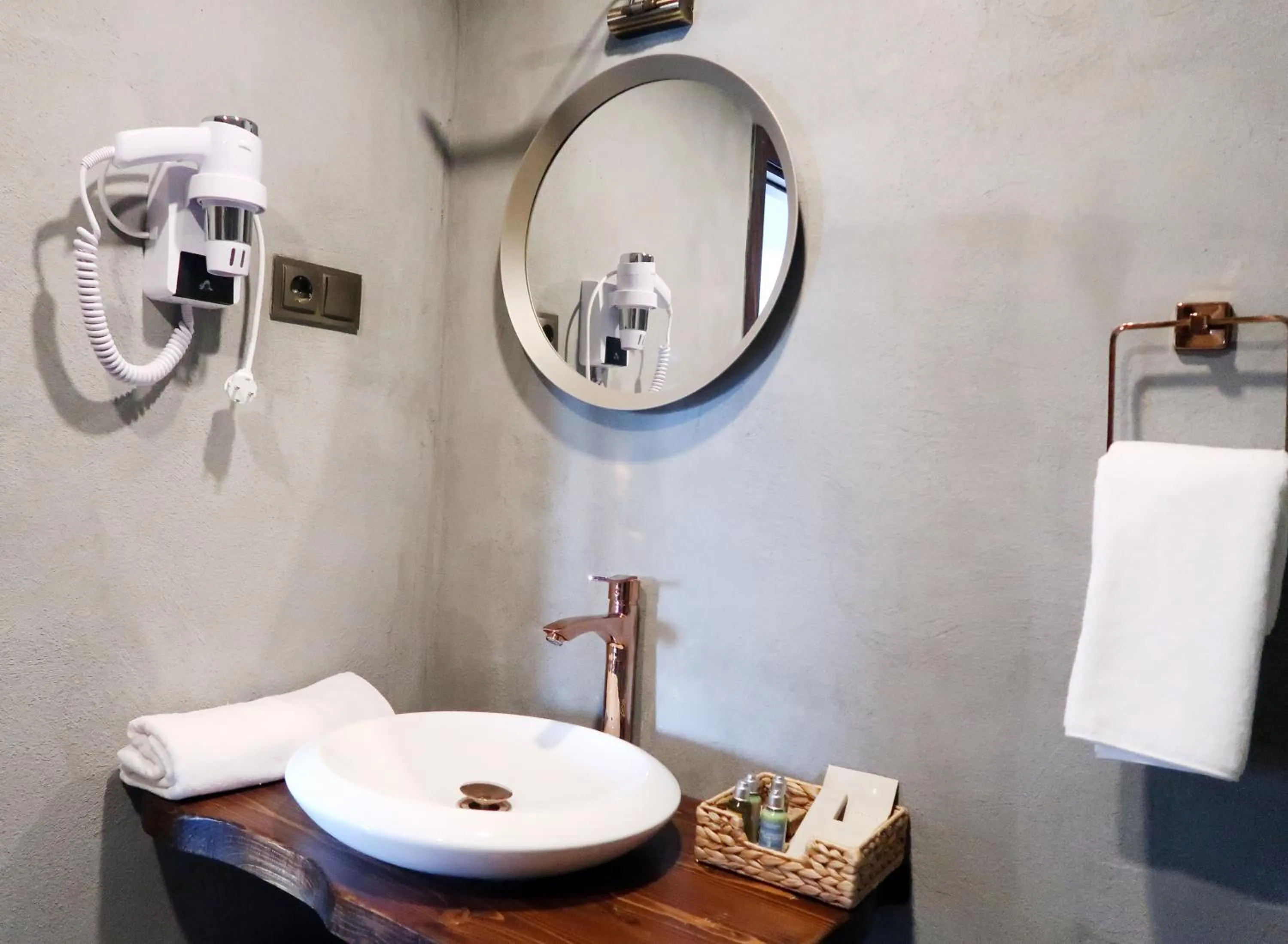 Bathroom in Fuego Design Suites