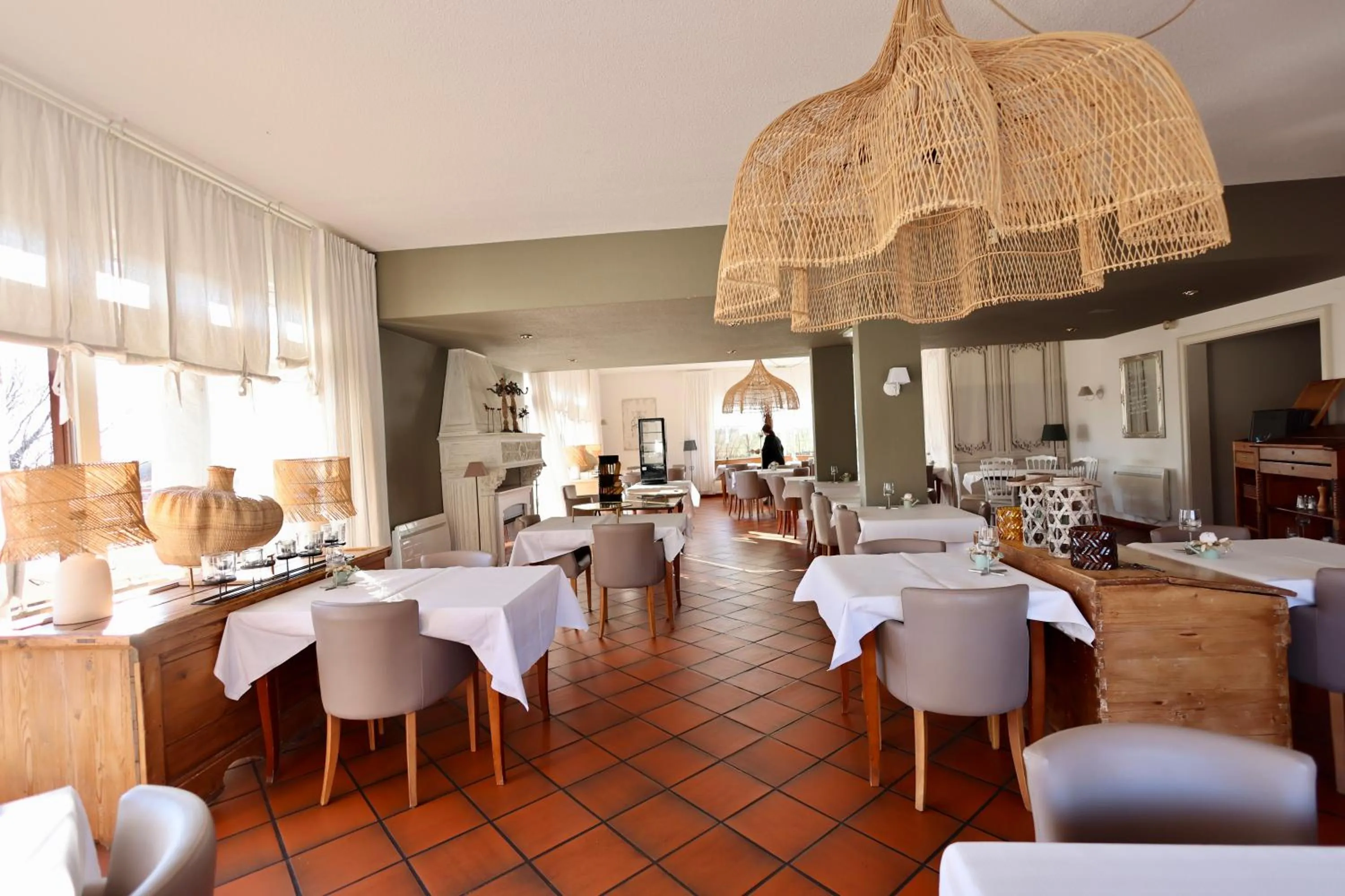 Restaurant/places to eat in Hôtel Restaurant Verger des Châteaux, The Originals Relais, proche Sélestat