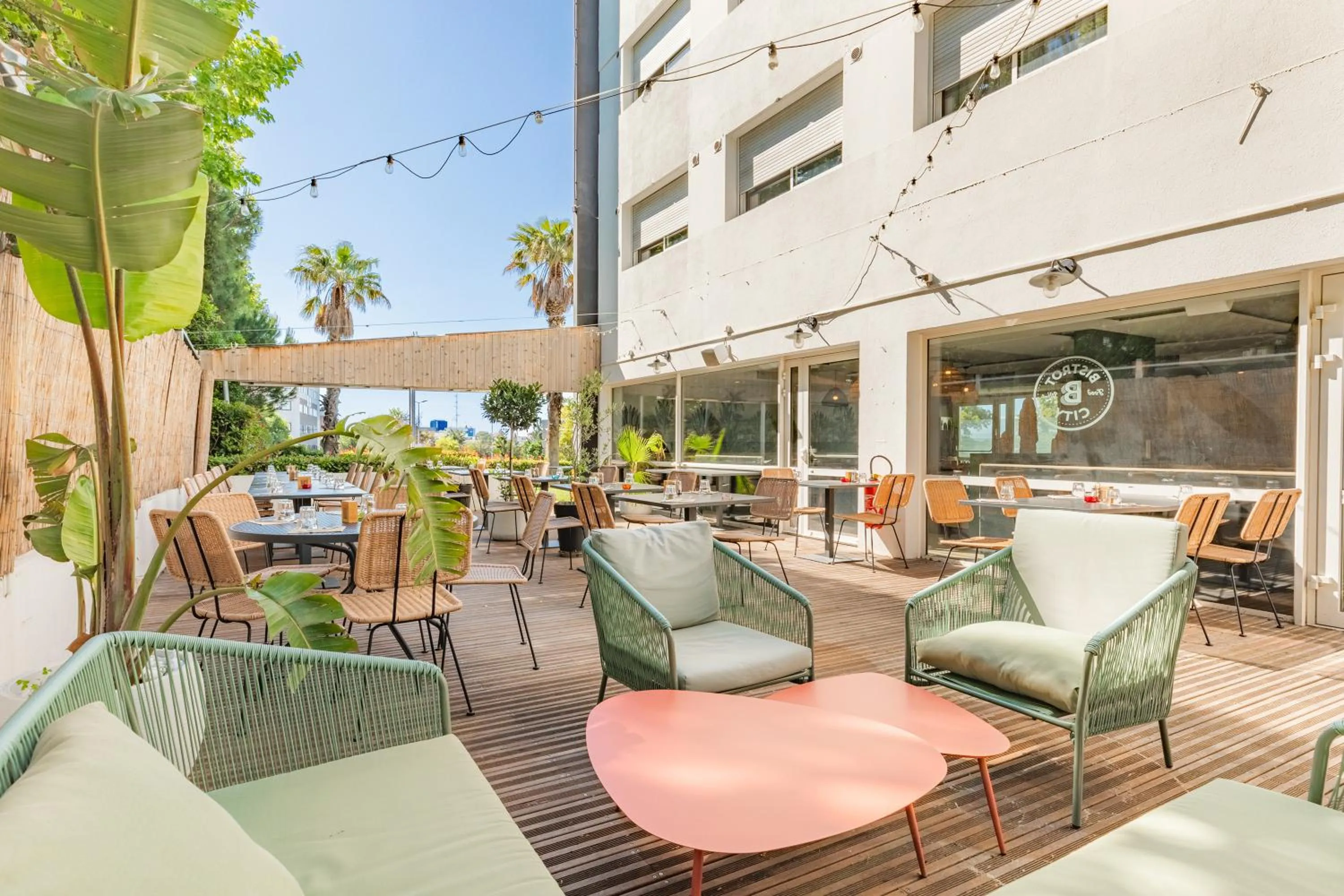 Patio in Appart’City Confort Montpellier Ovalie I