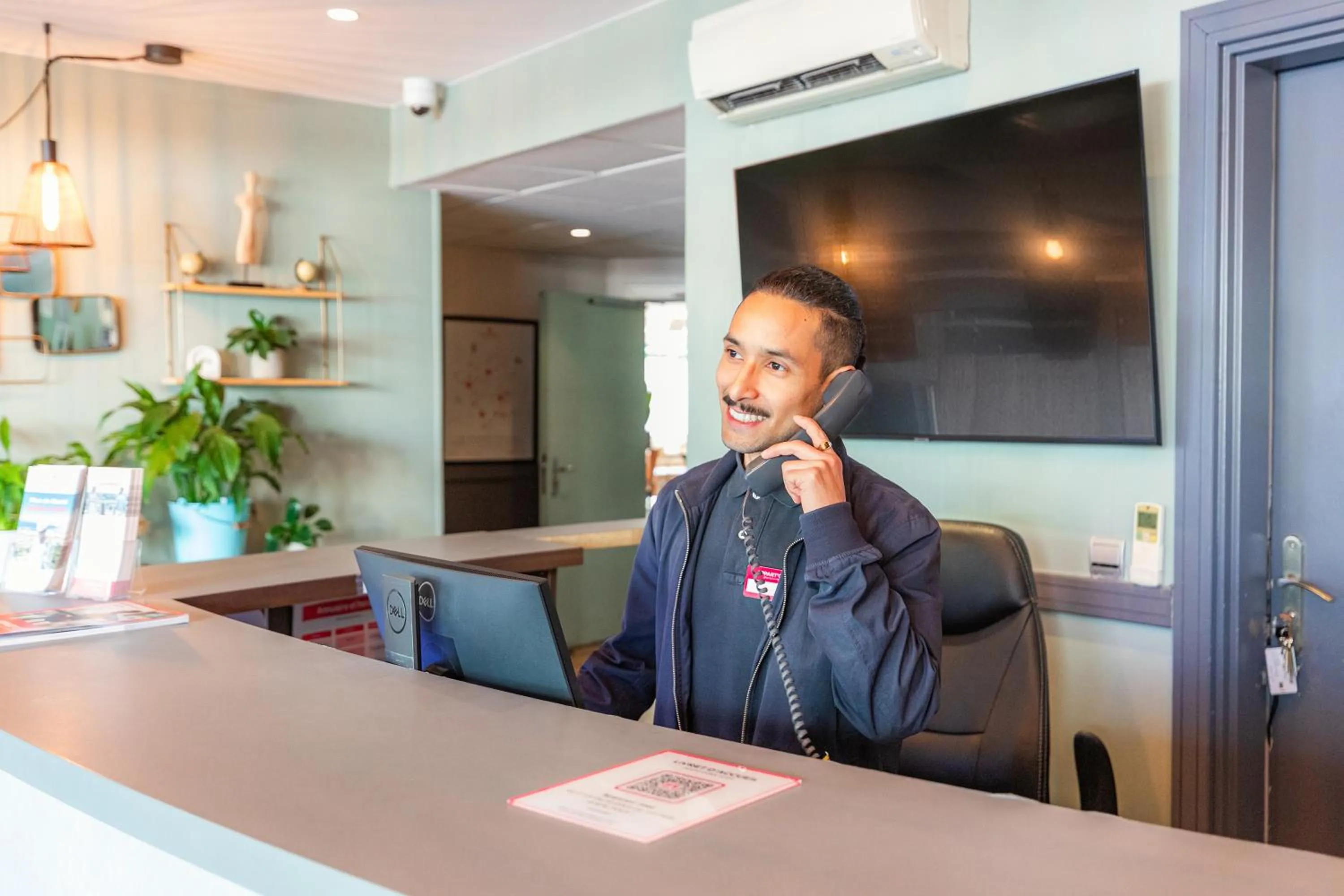 Lobby or reception in Appart’City Confort Montpellier Ovalie I