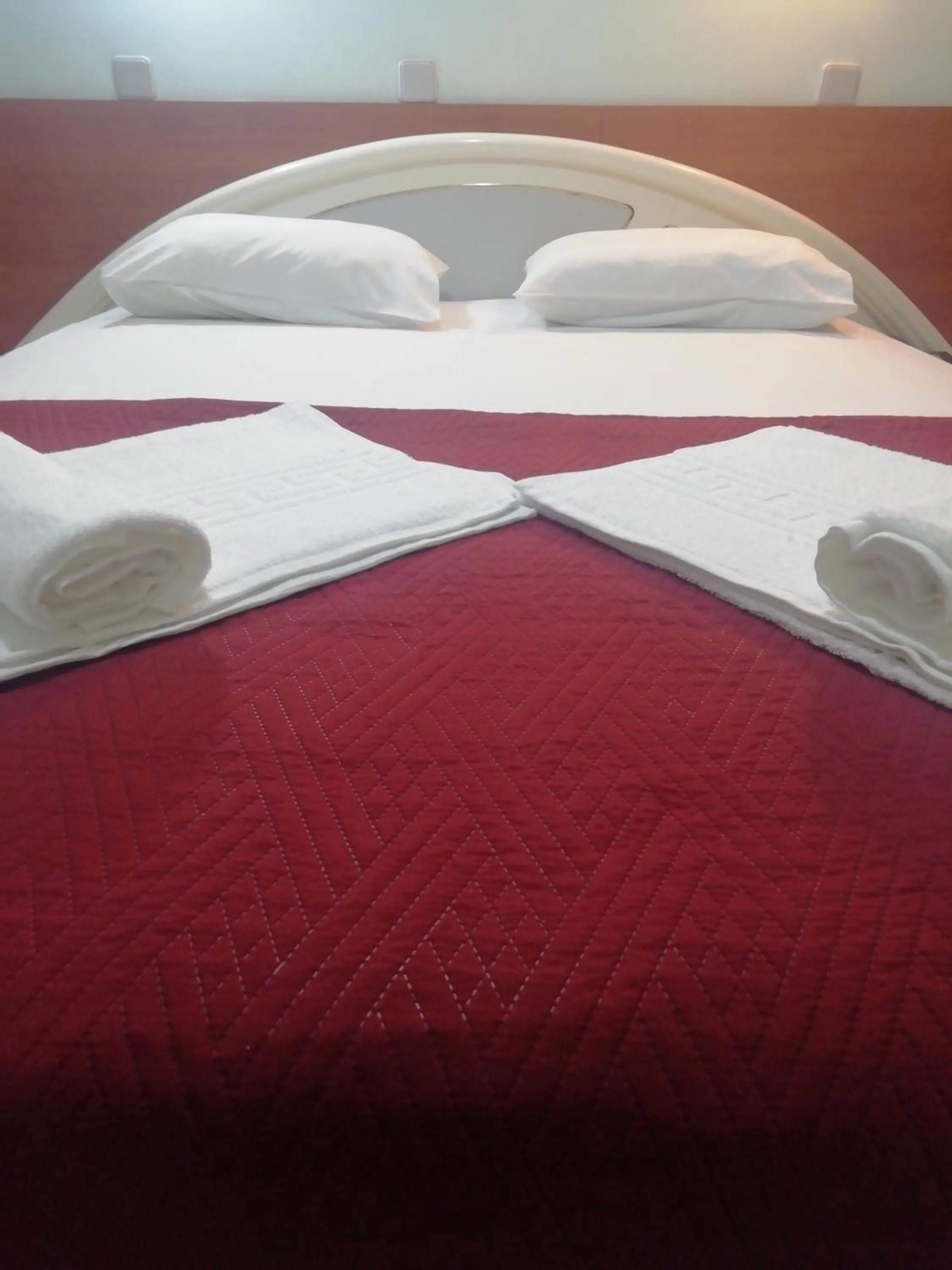 Bed in Hotel Elena