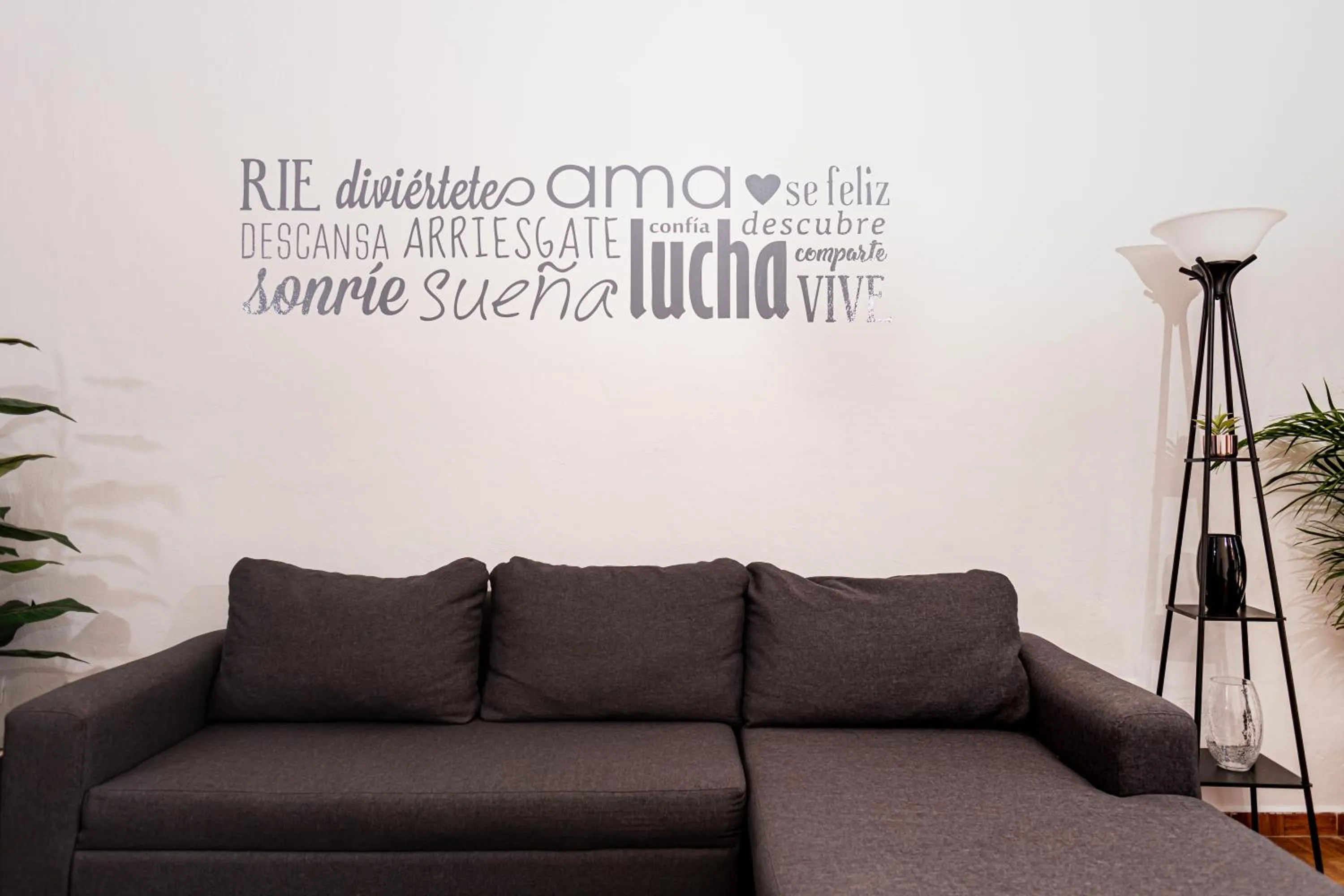 Living room in Santa Fe Studios And Suites