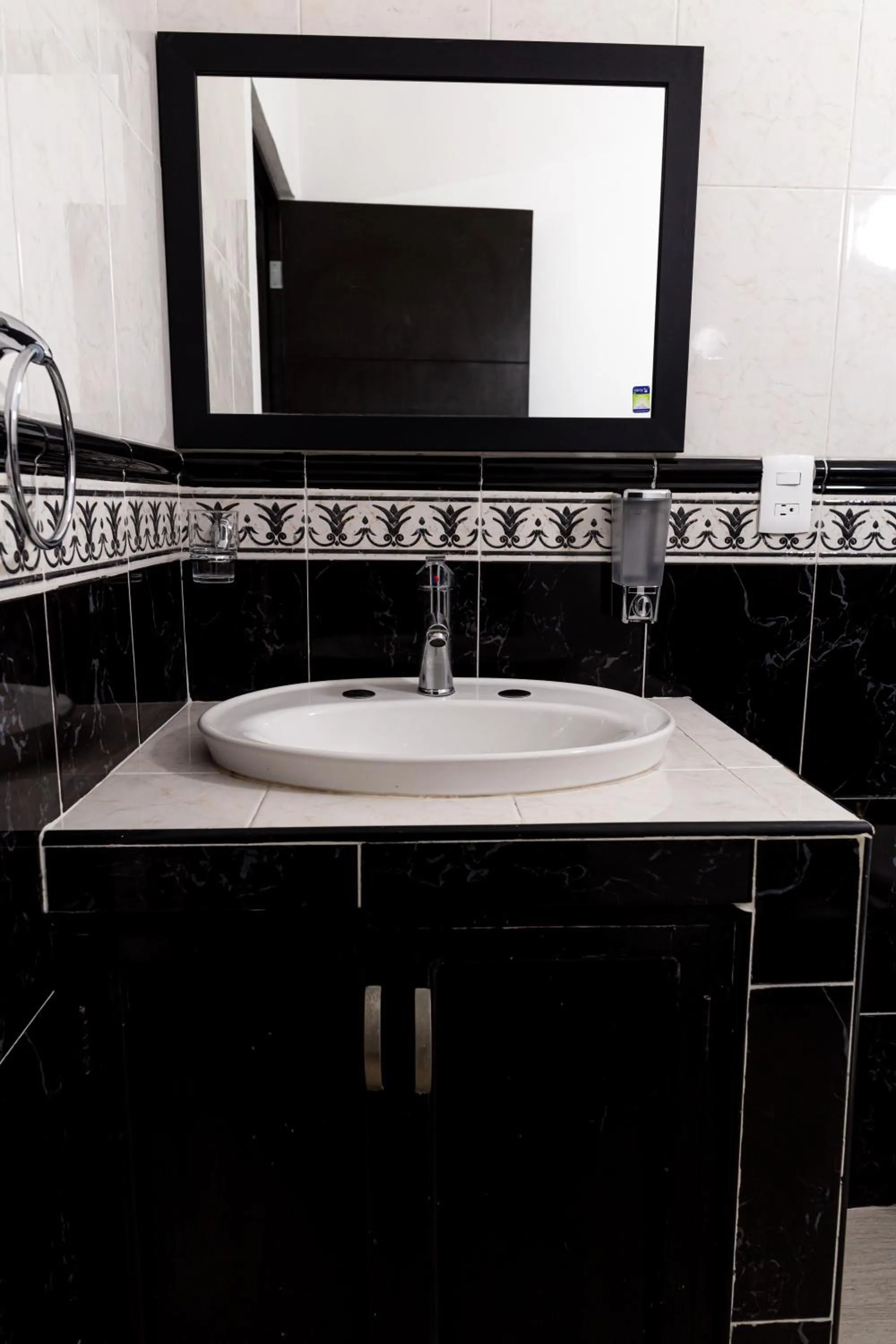 Bathroom in Santa Fe Studios And Suites