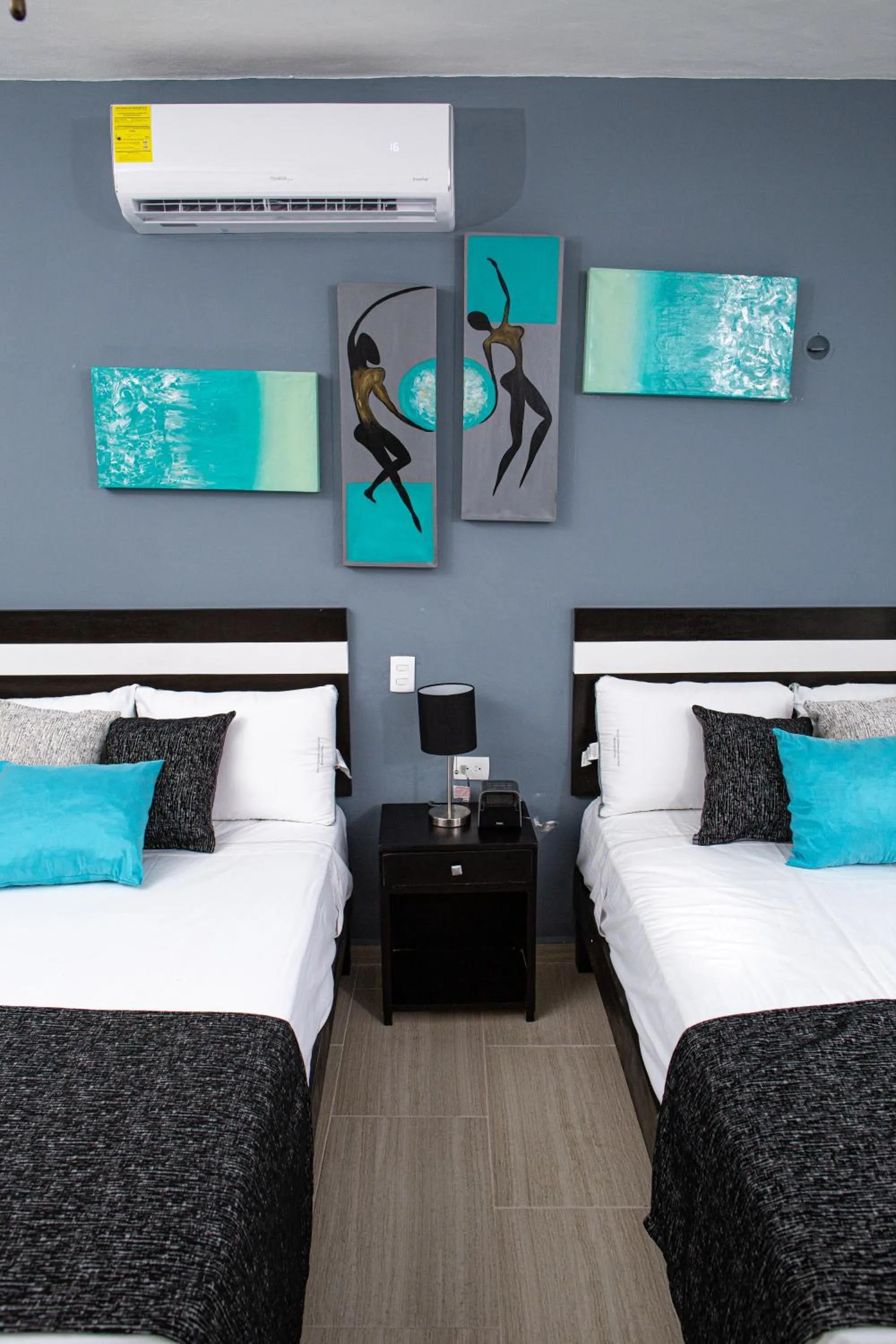 Bedroom, Bed in Santa Fe Studios And Suites