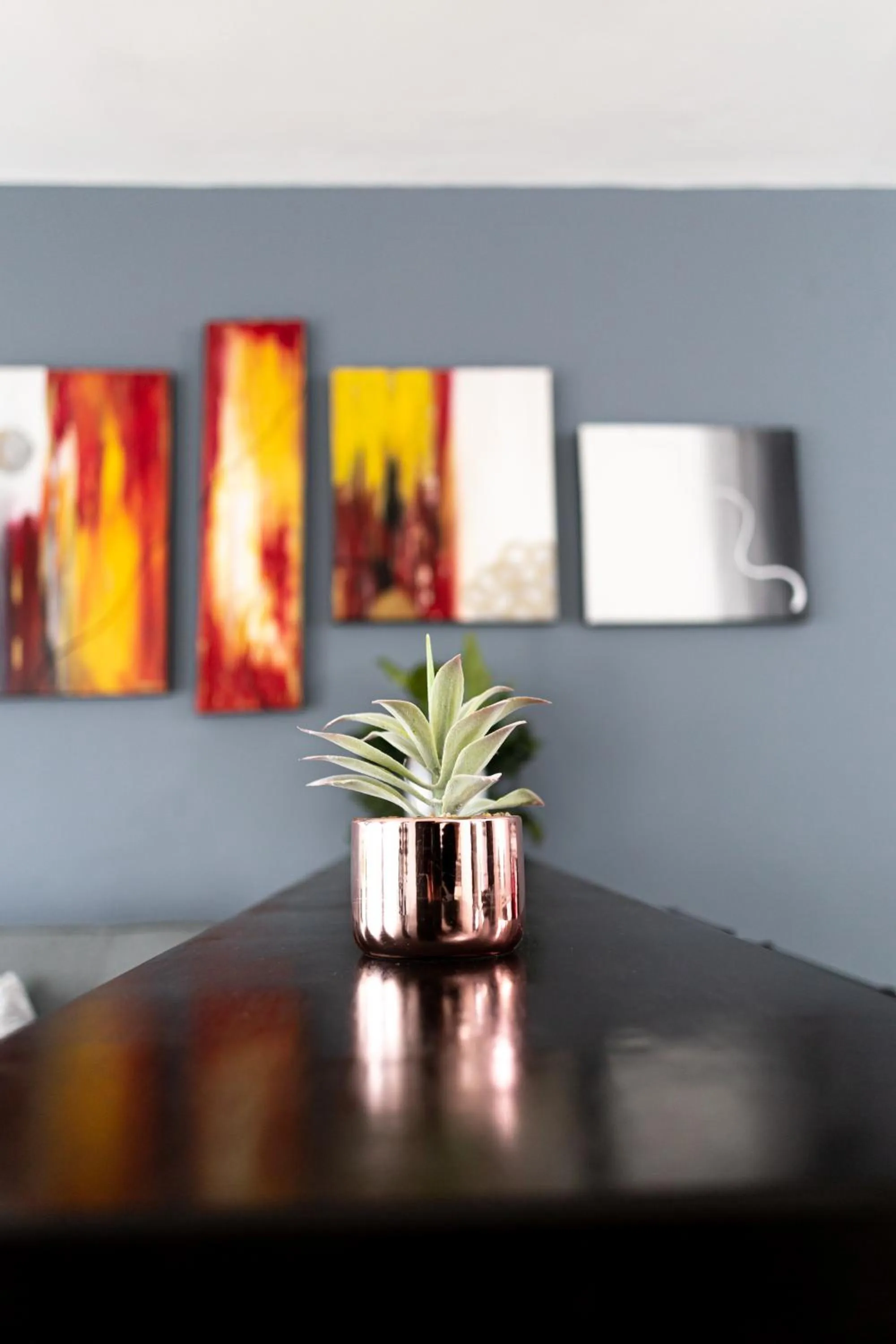 Decorative detail in Santa Fe Studios And Suites