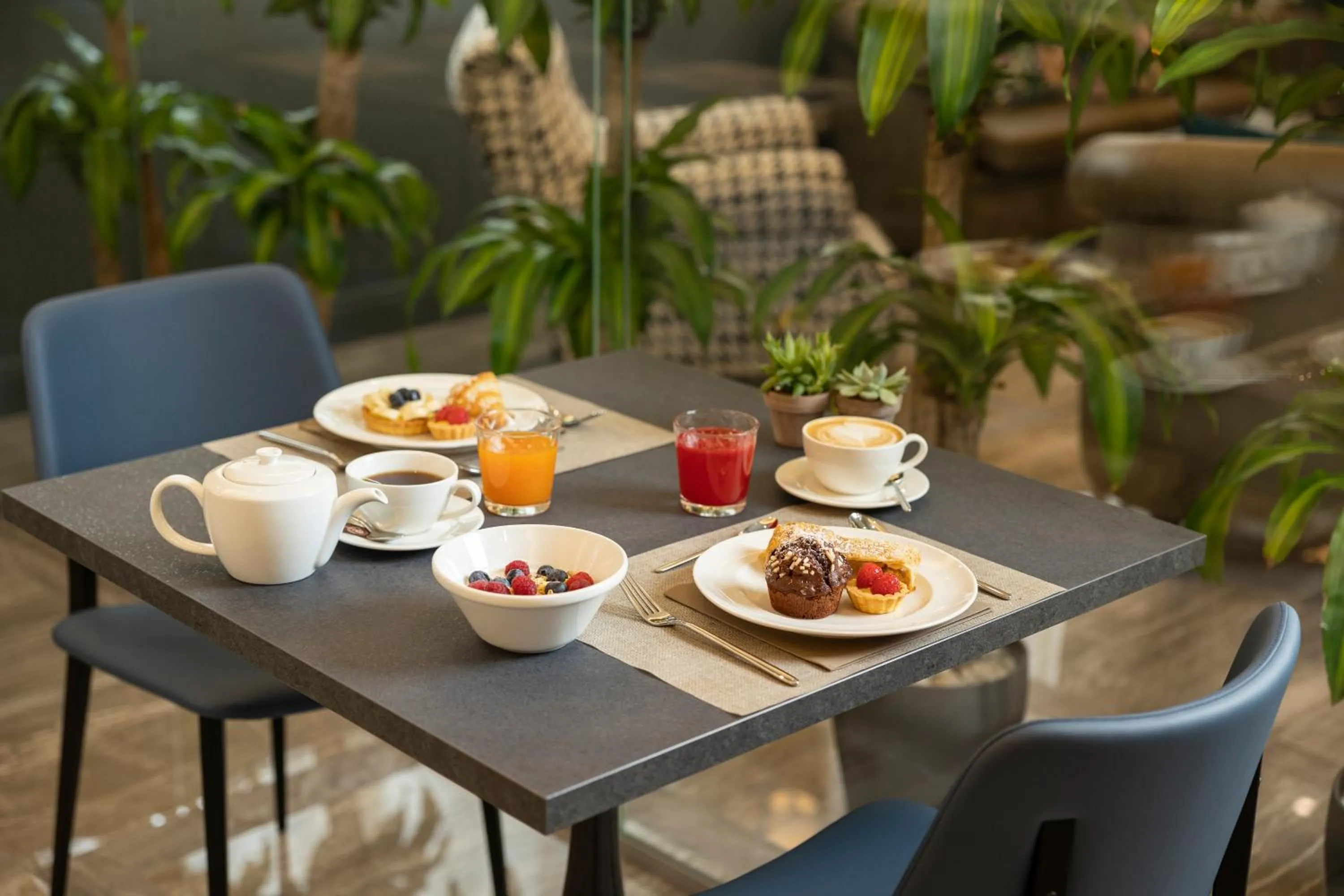 Food and drinks in Hotel La Caporala