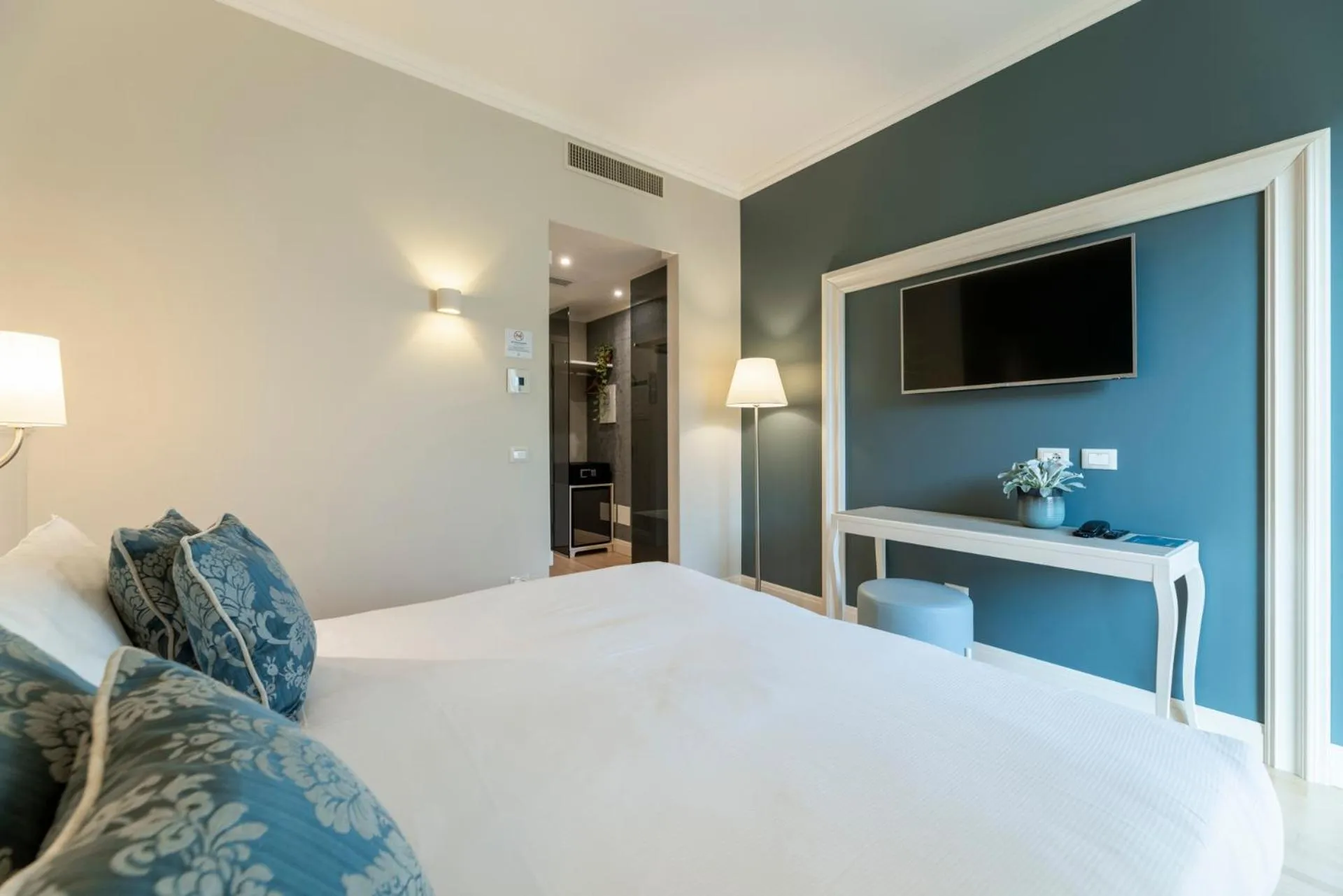 Bedroom, Bed in Hotel La Caporala